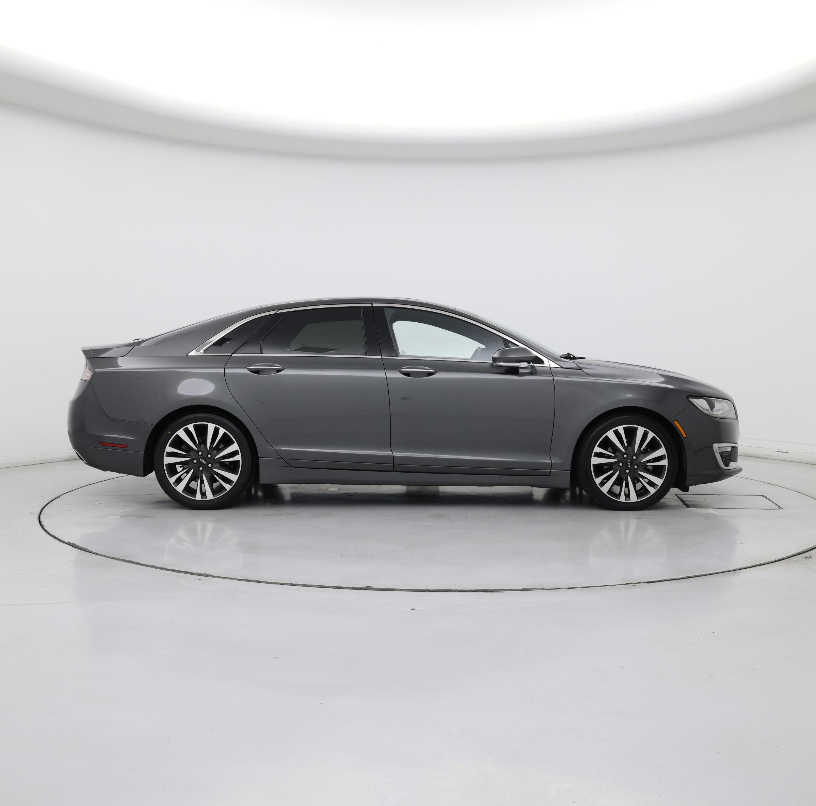 Thumbnail: 2017 Lincoln MKZ - 7