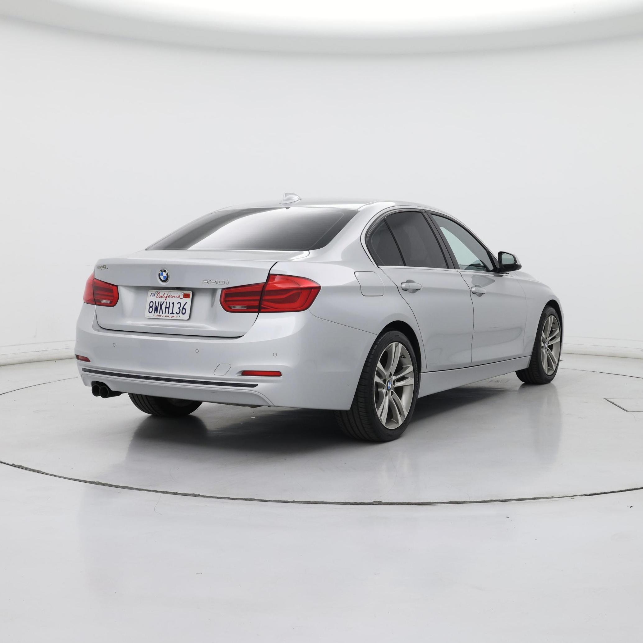 Thumbnail: 2017 BMW 3 Series - 8