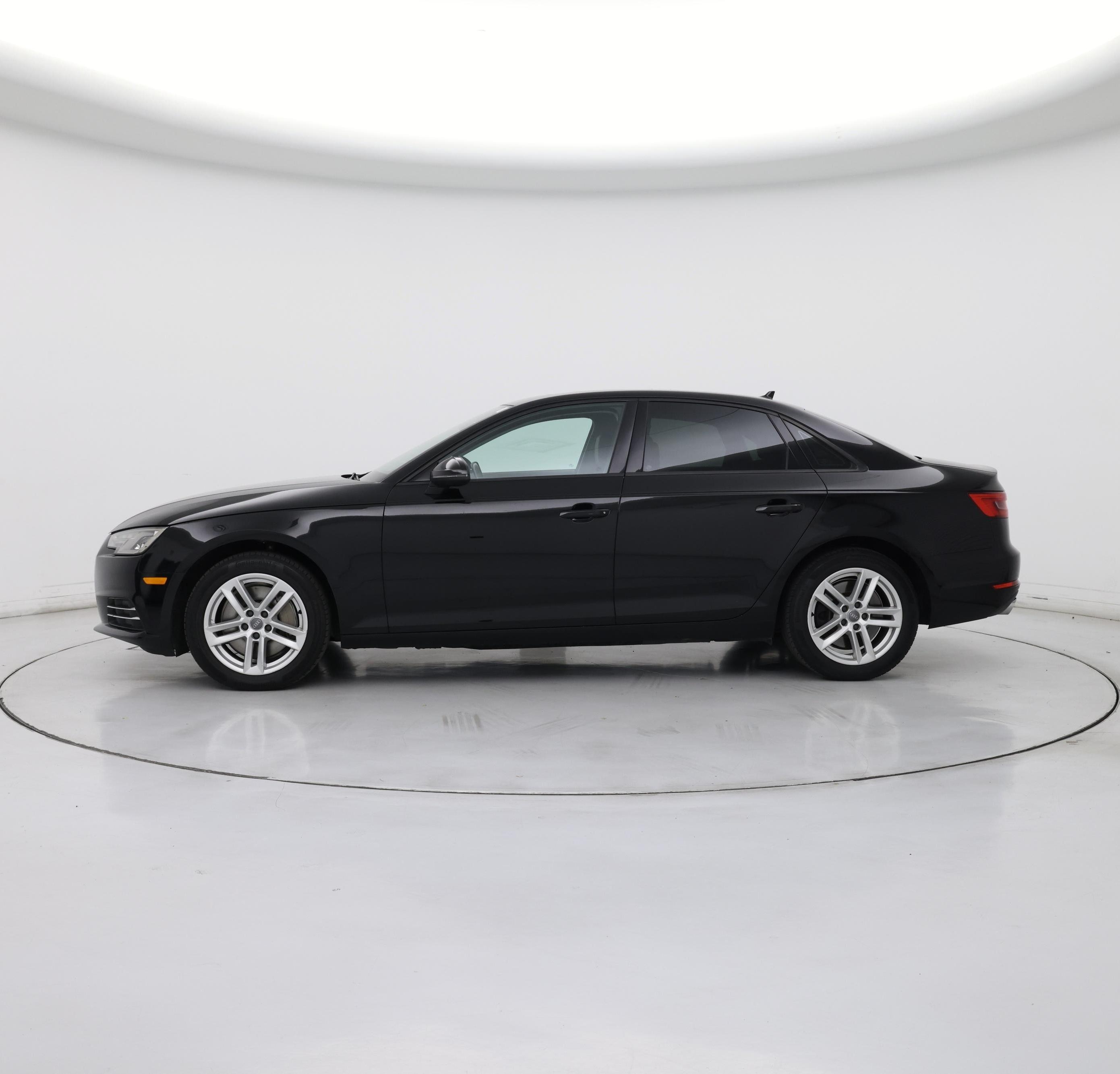 Thumbnail: 2017 Audi A4 - 3