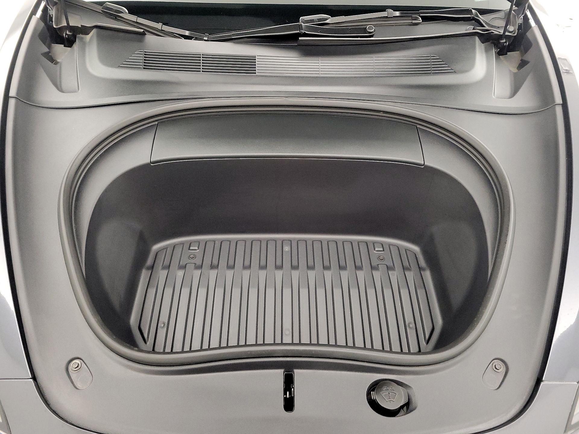 Thumbnail: 2024 Tesla Model 3 - 20