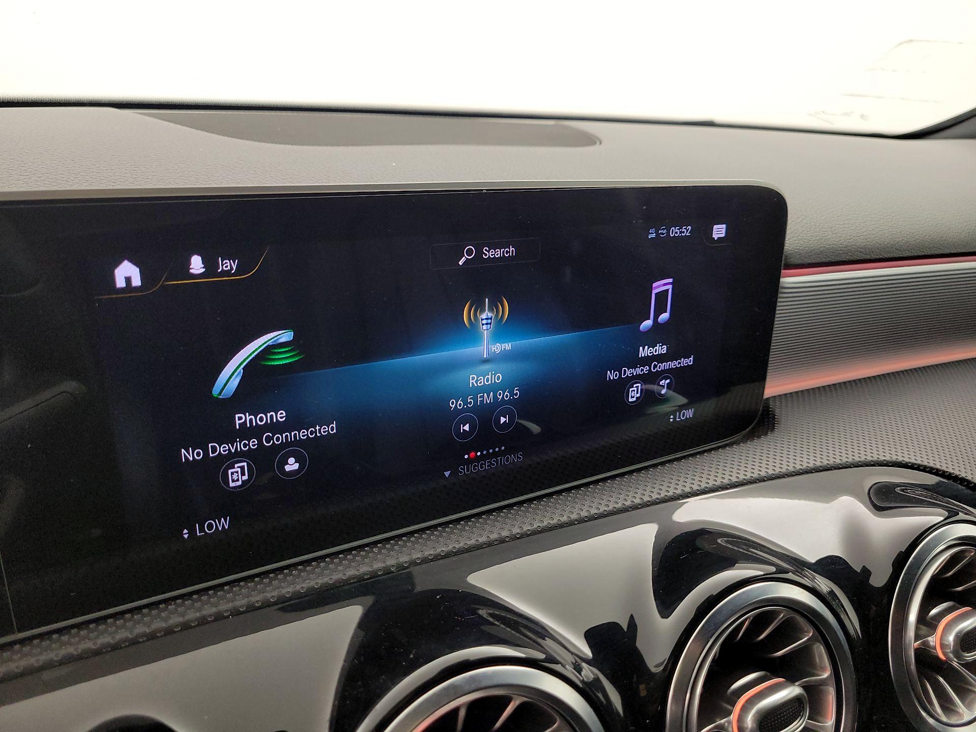 Thumbnail: 2020 Mercedes-Benz A-Class - 15