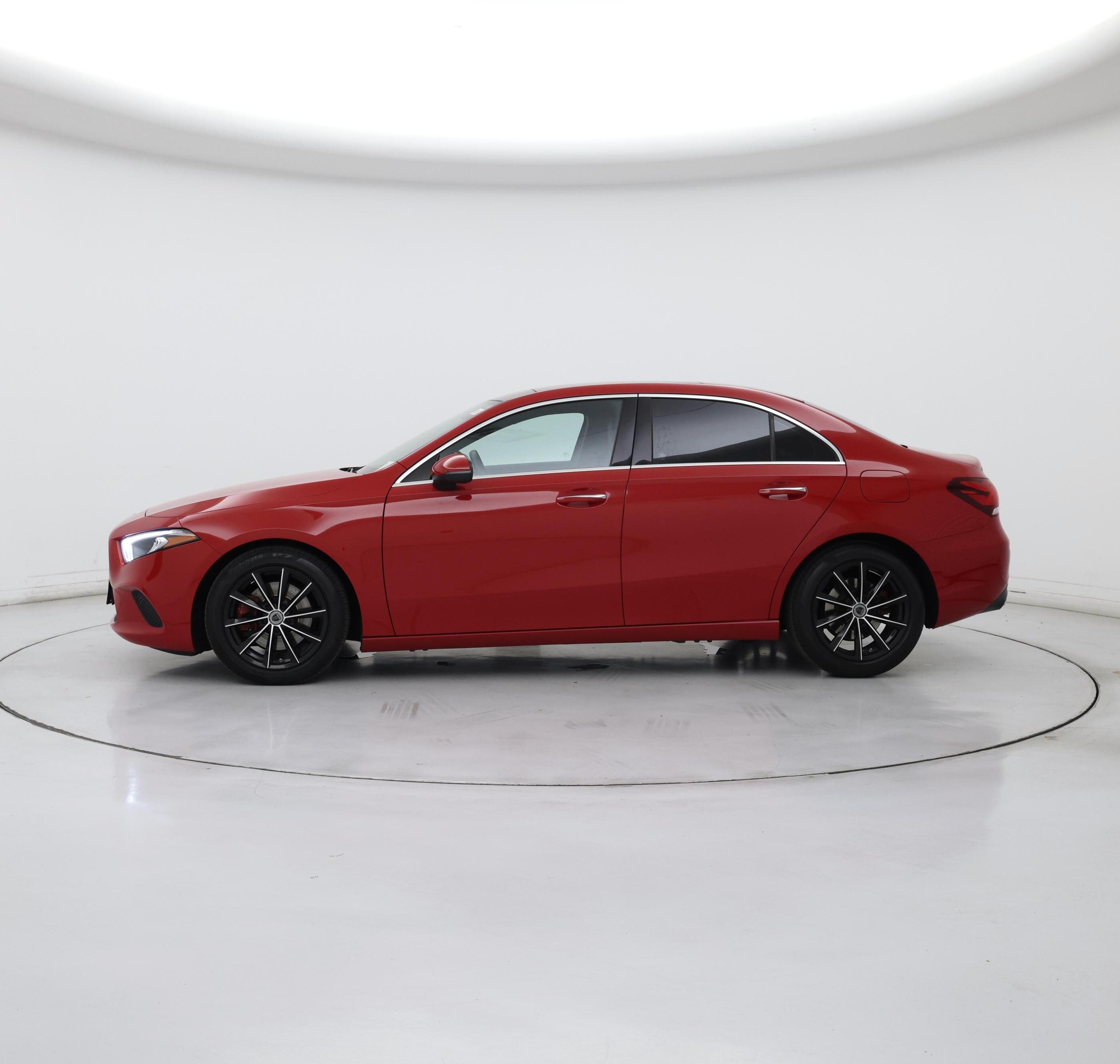 Thumbnail: 2020 Mercedes-Benz A-Class - 3