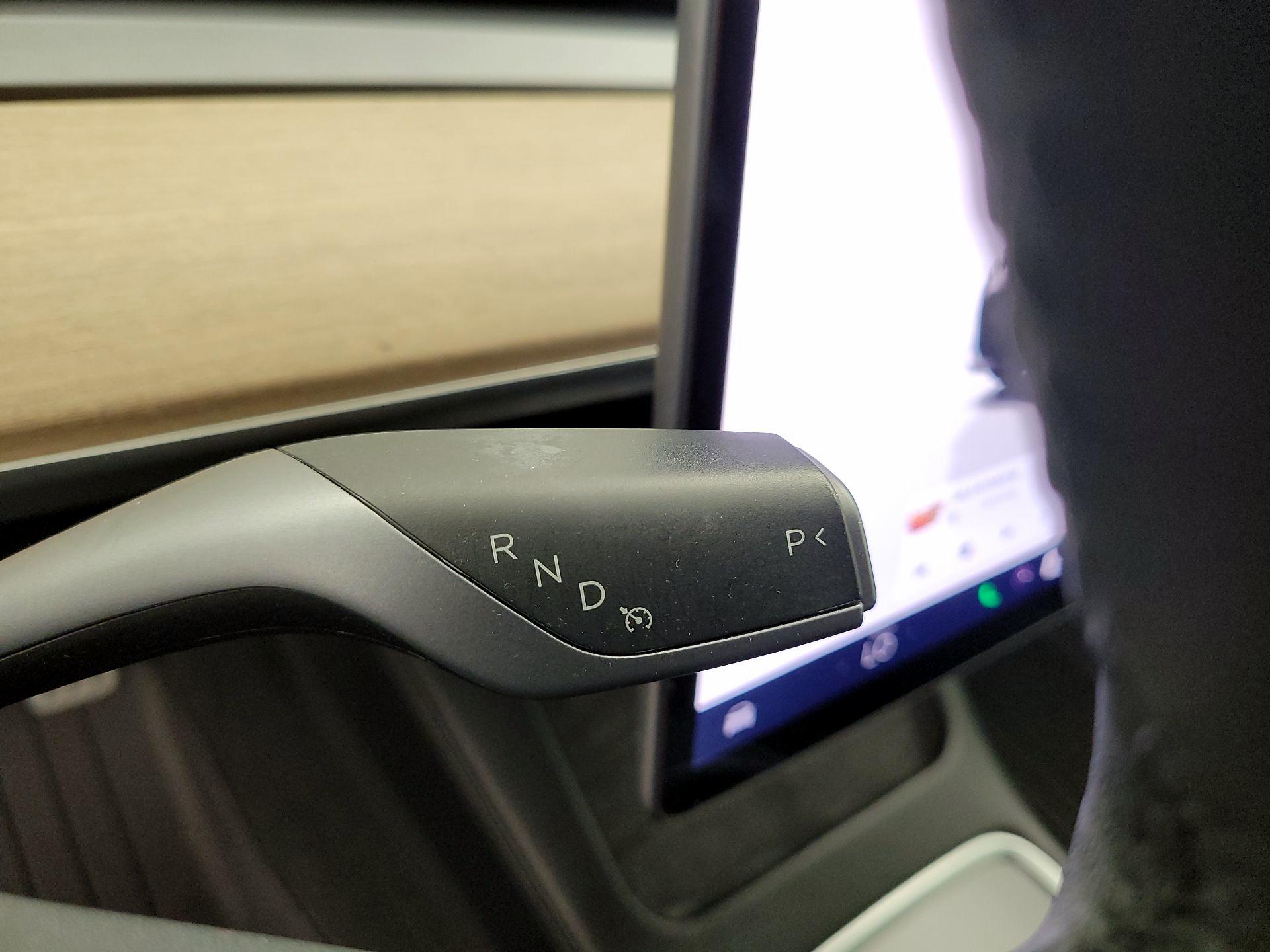 Thumbnail: 2022 Tesla Model 3 - 17