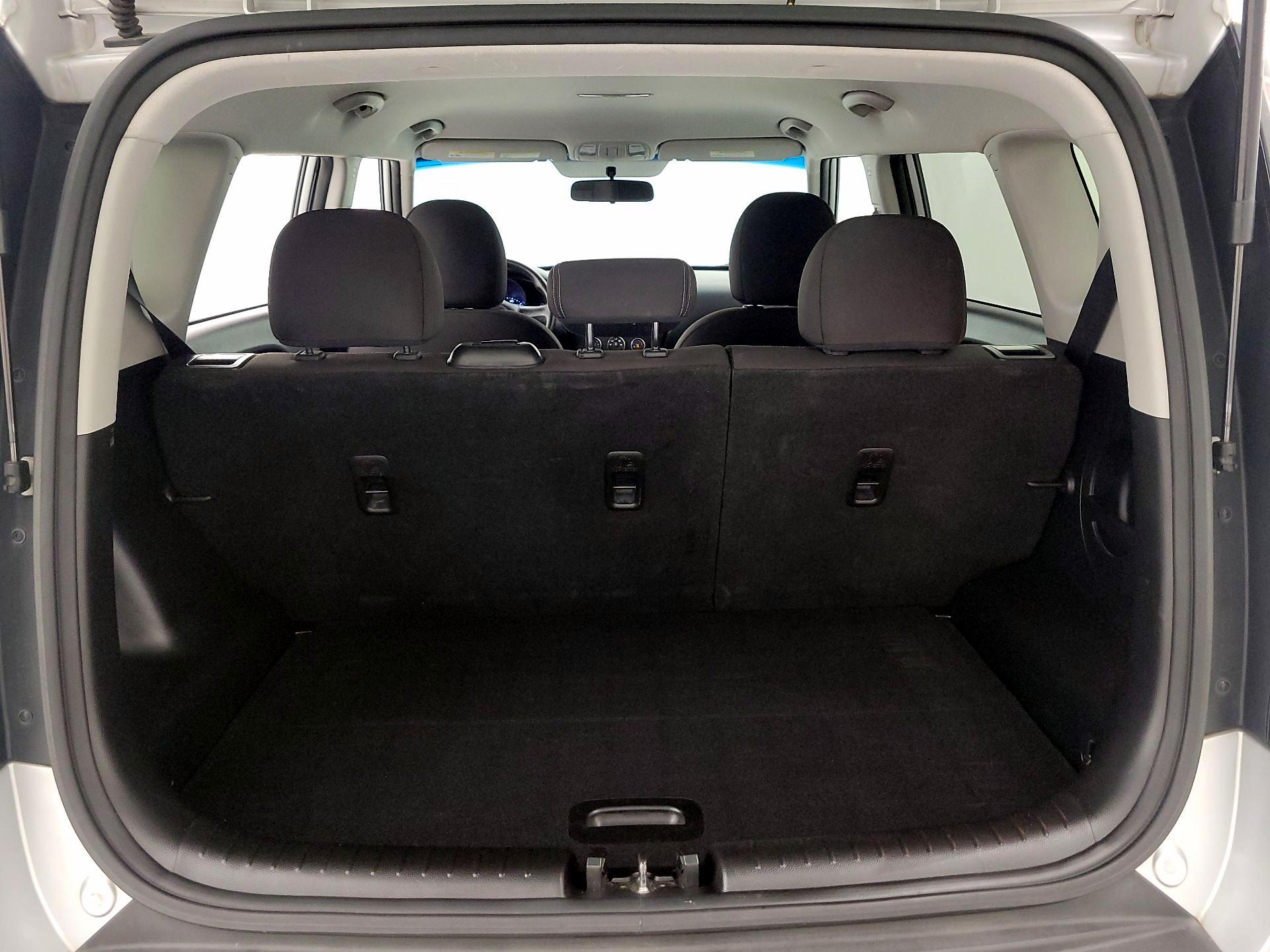 Thumbnail: 2016 Kia Soul - 19