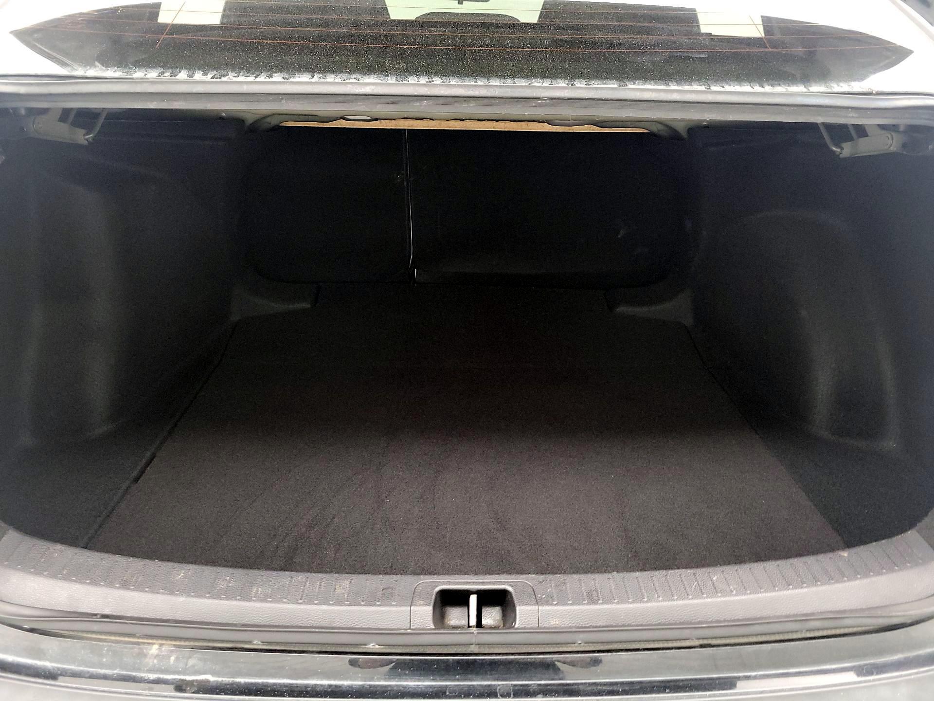 Thumbnail: 2022 Toyota Corolla - 20