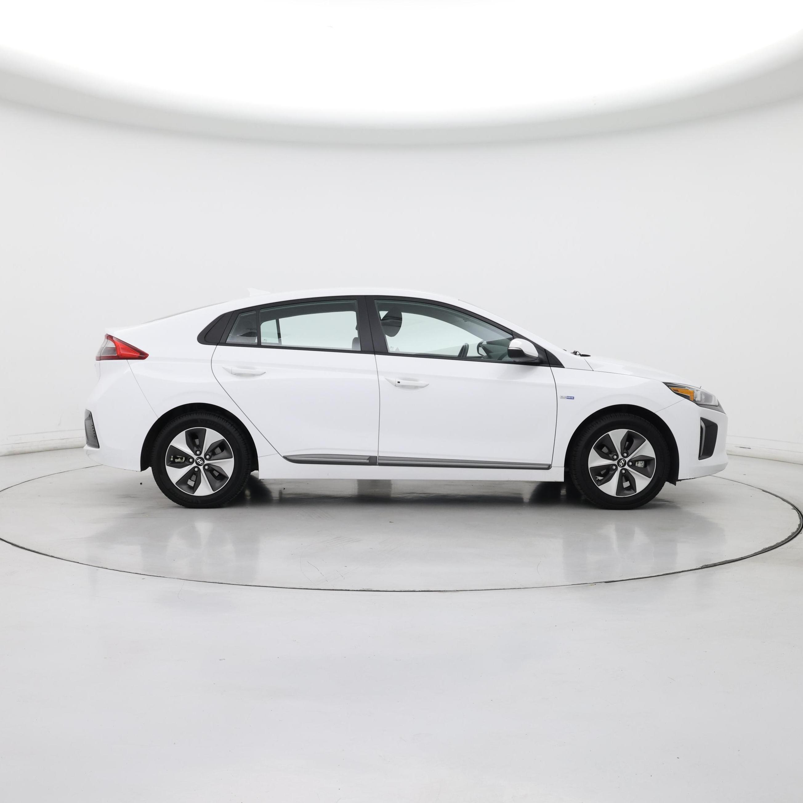 Thumbnail: 2019 Hyundai Ioniq - 7