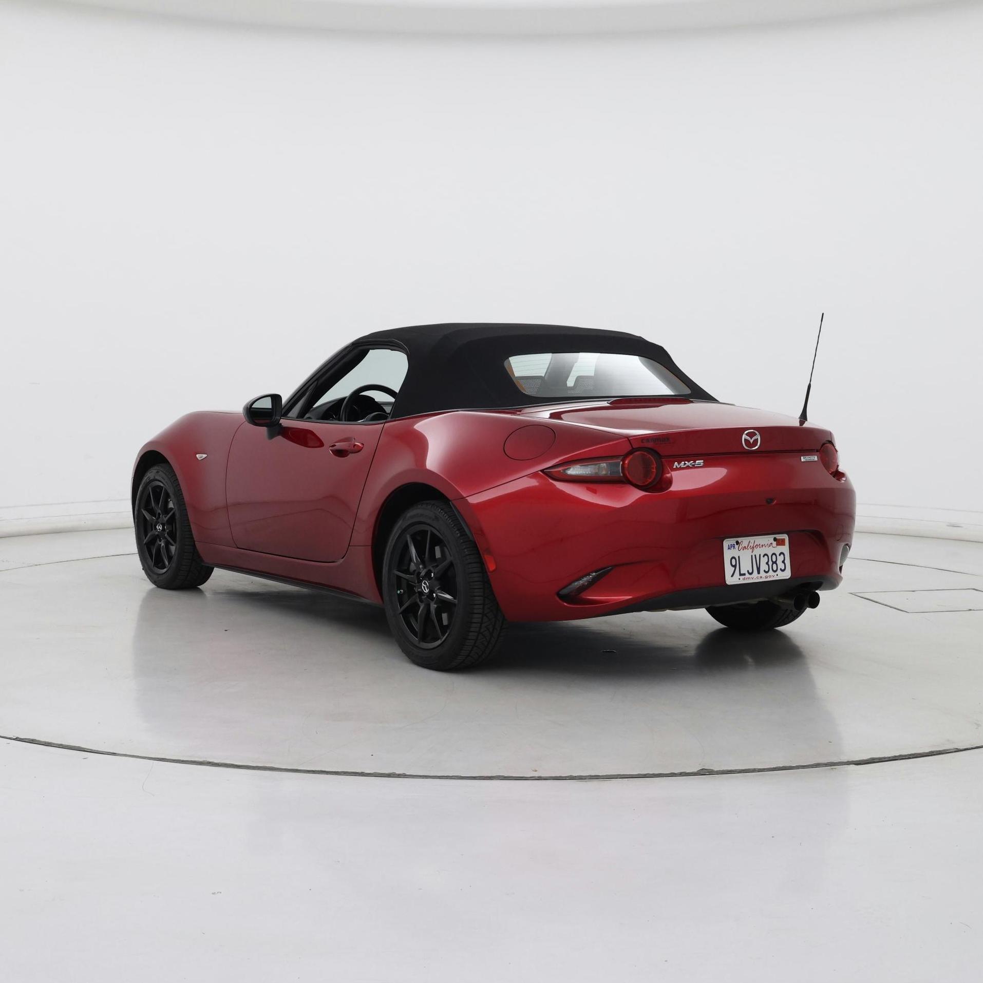 Thumbnail: 2019 Mazda MX-5 Miata - 2