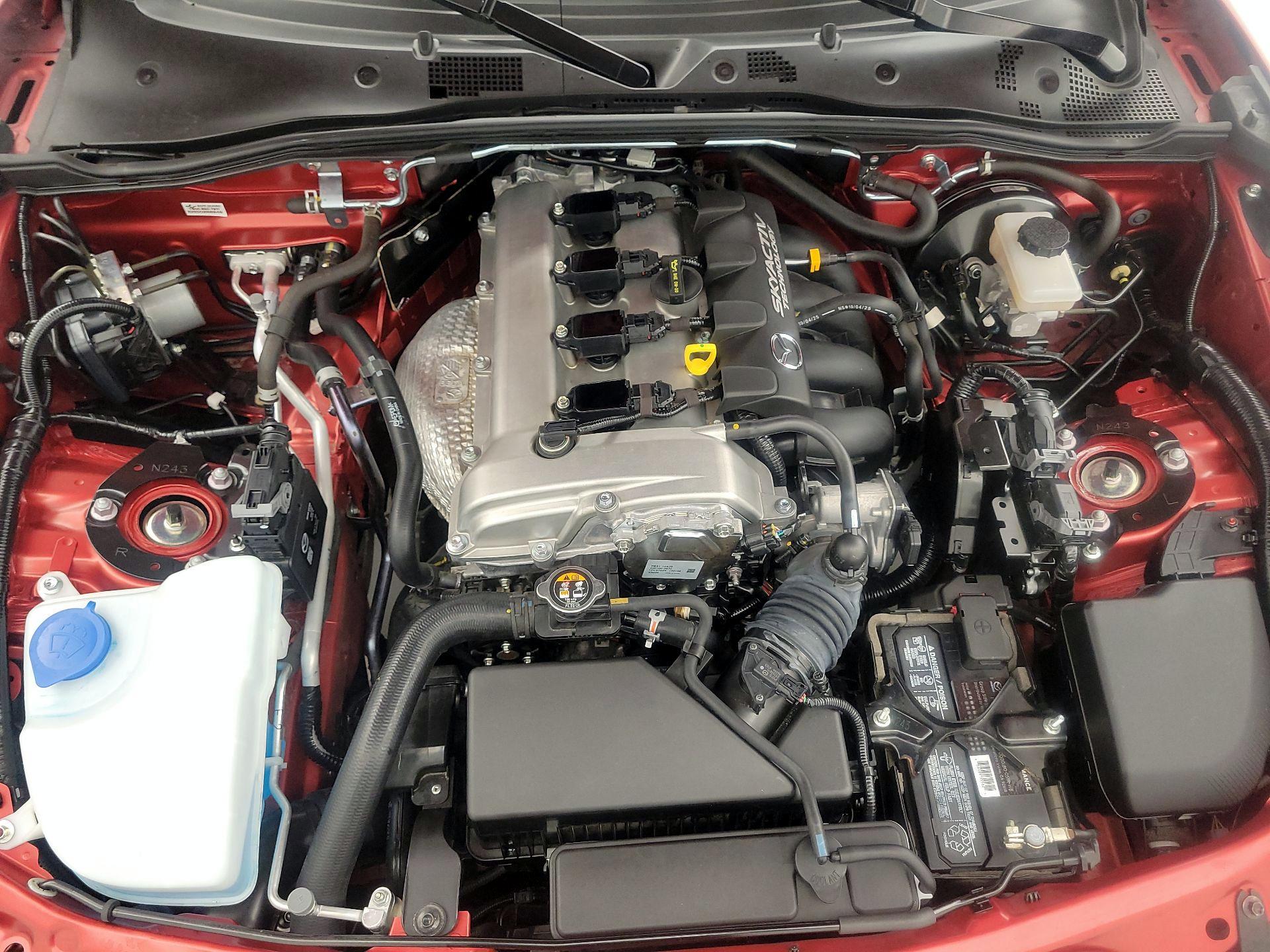 Thumbnail: 2019 Mazda MX-5 Miata - 20
