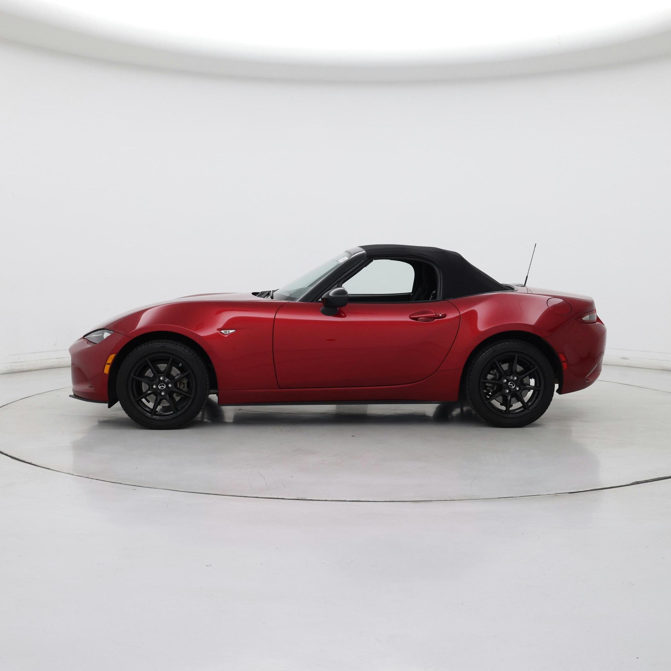 Thumbnail: 2019 Mazda MX-5 Miata - 3