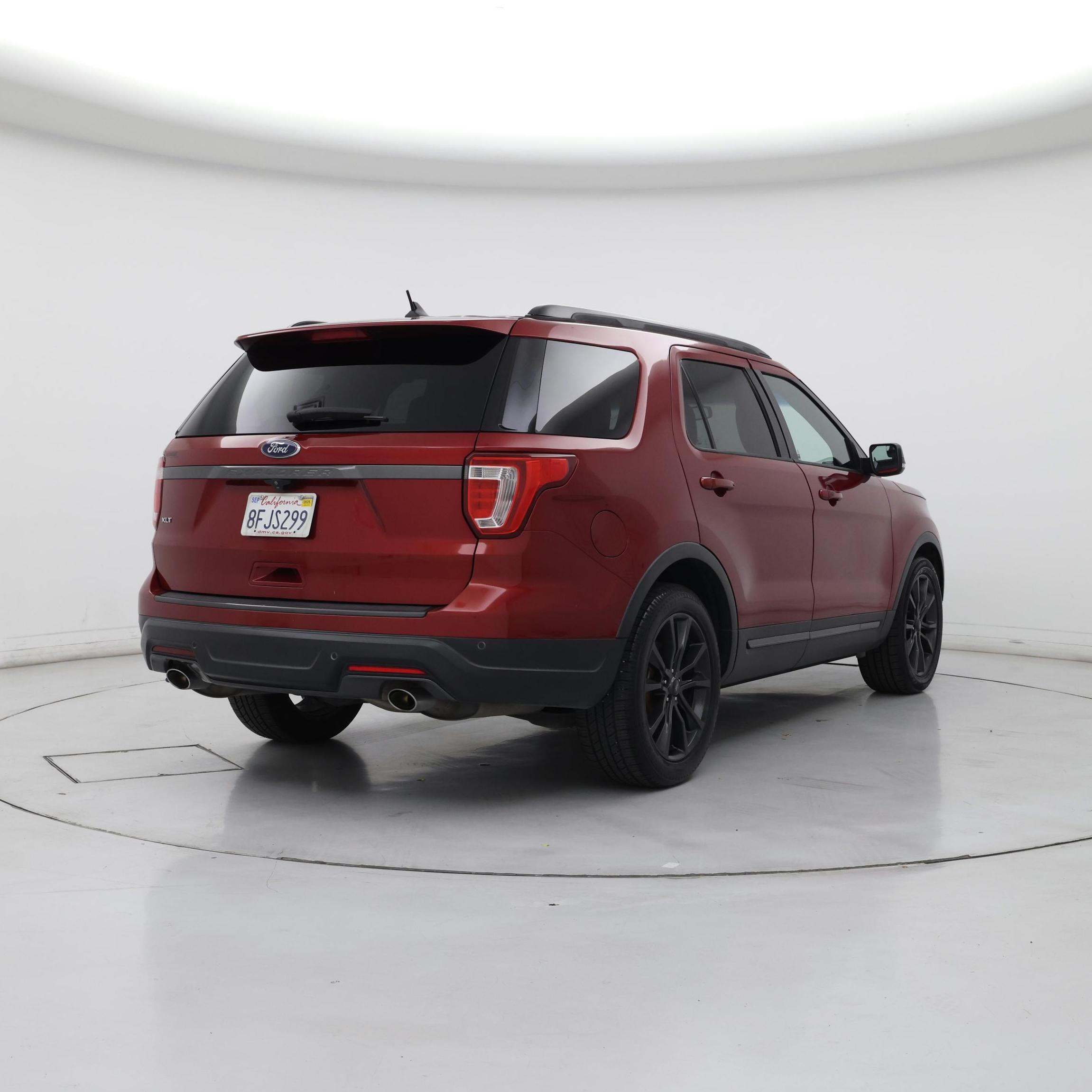Thumbnail: 2018 Ford Explorer - 8