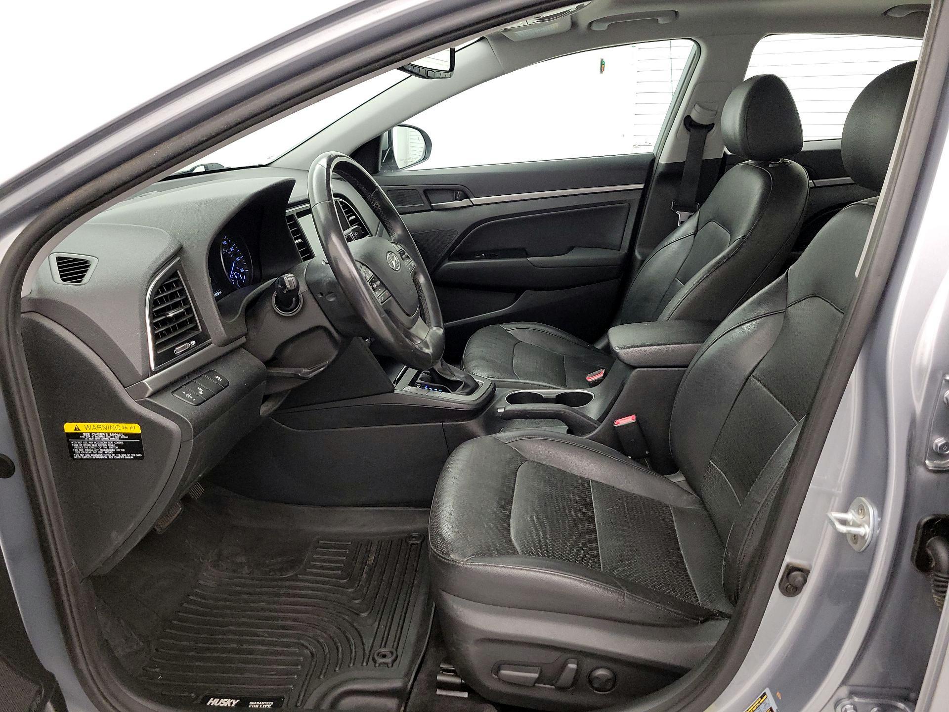 Thumbnail: 2017 Hyundai Elantra - 11