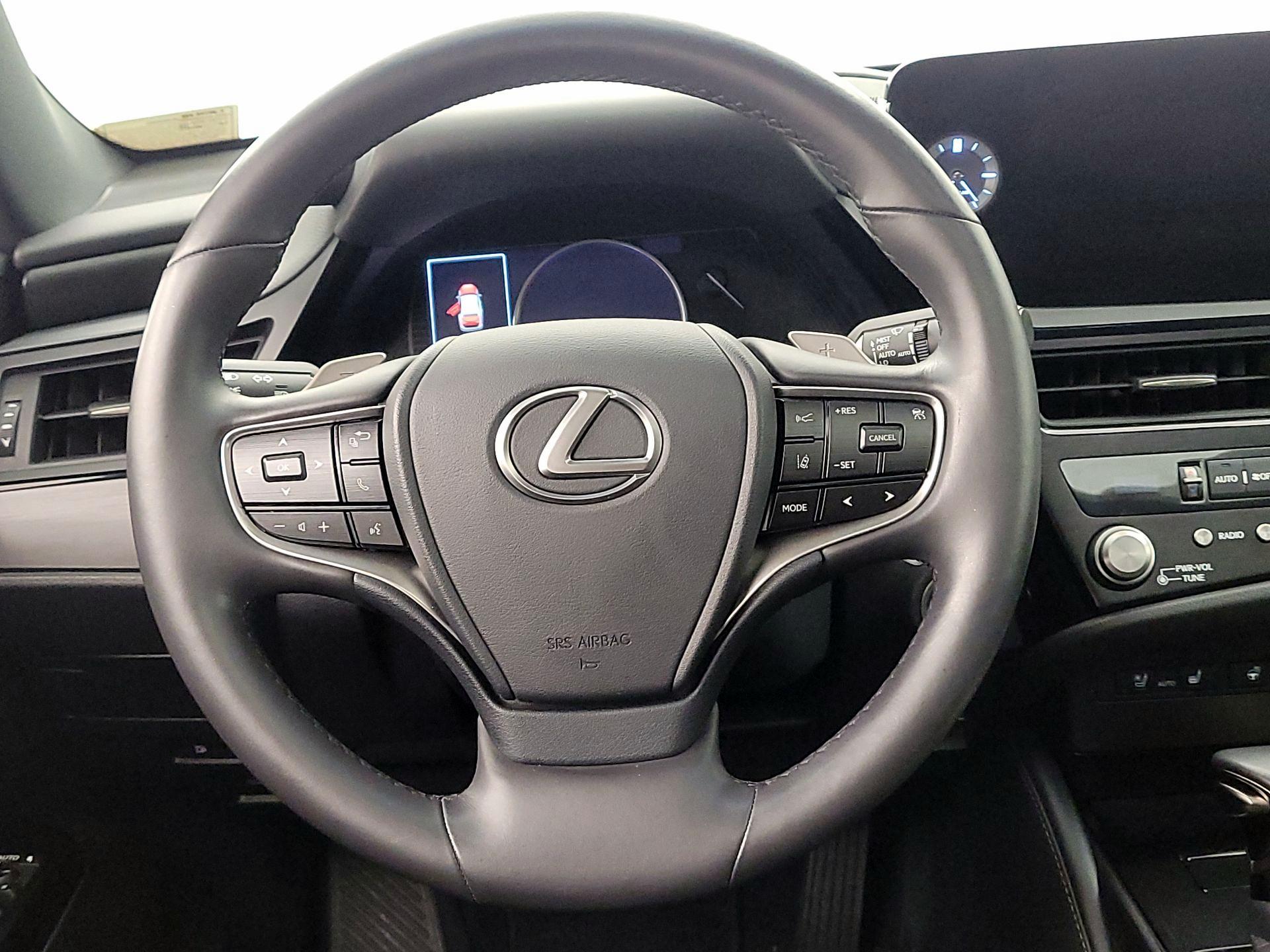 Thumbnail: 2023 Lexus ES - 10