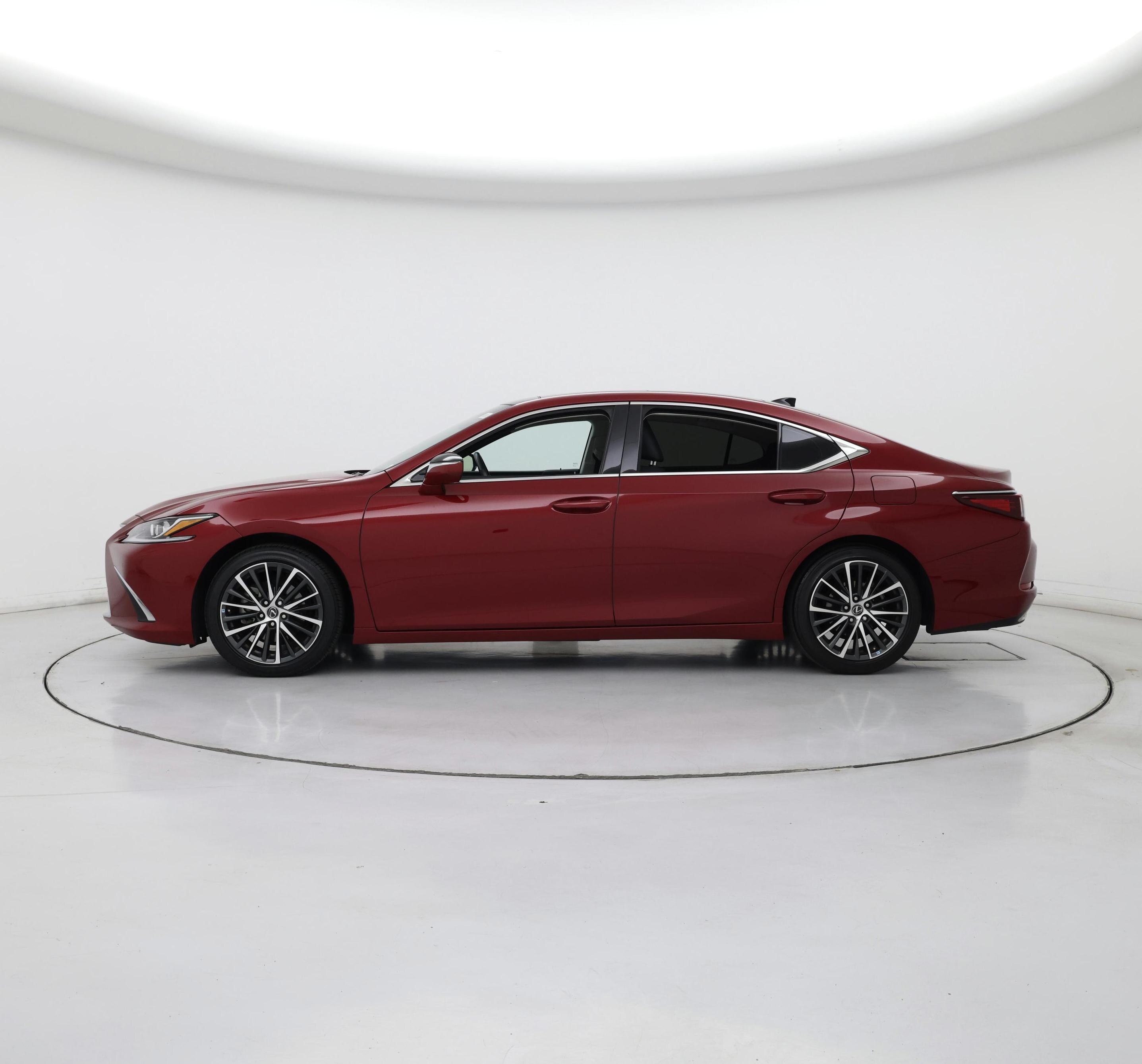 Thumbnail: 2023 Lexus ES - 3