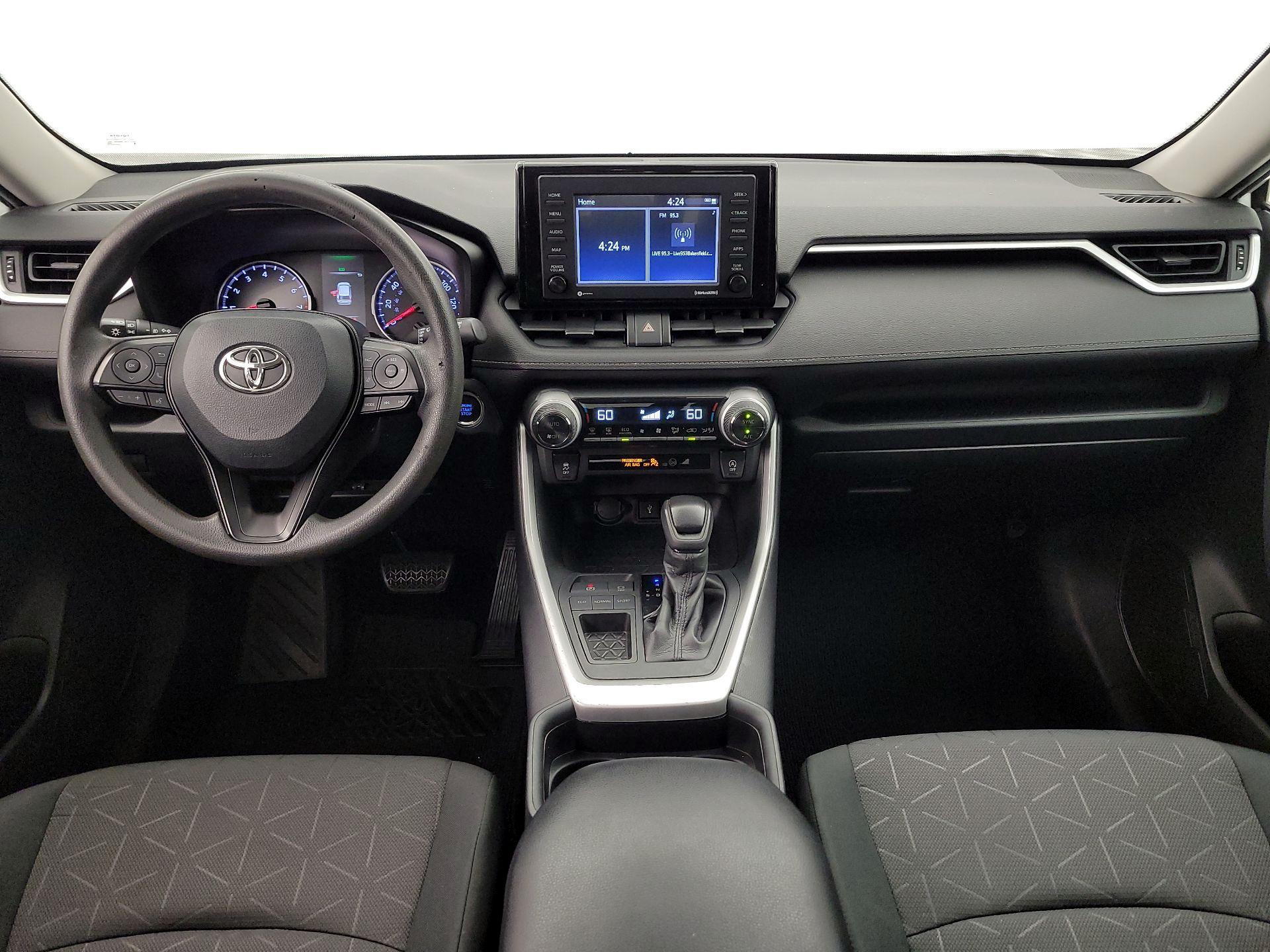 Thumbnail: 2020 Toyota RAV4 - 9
