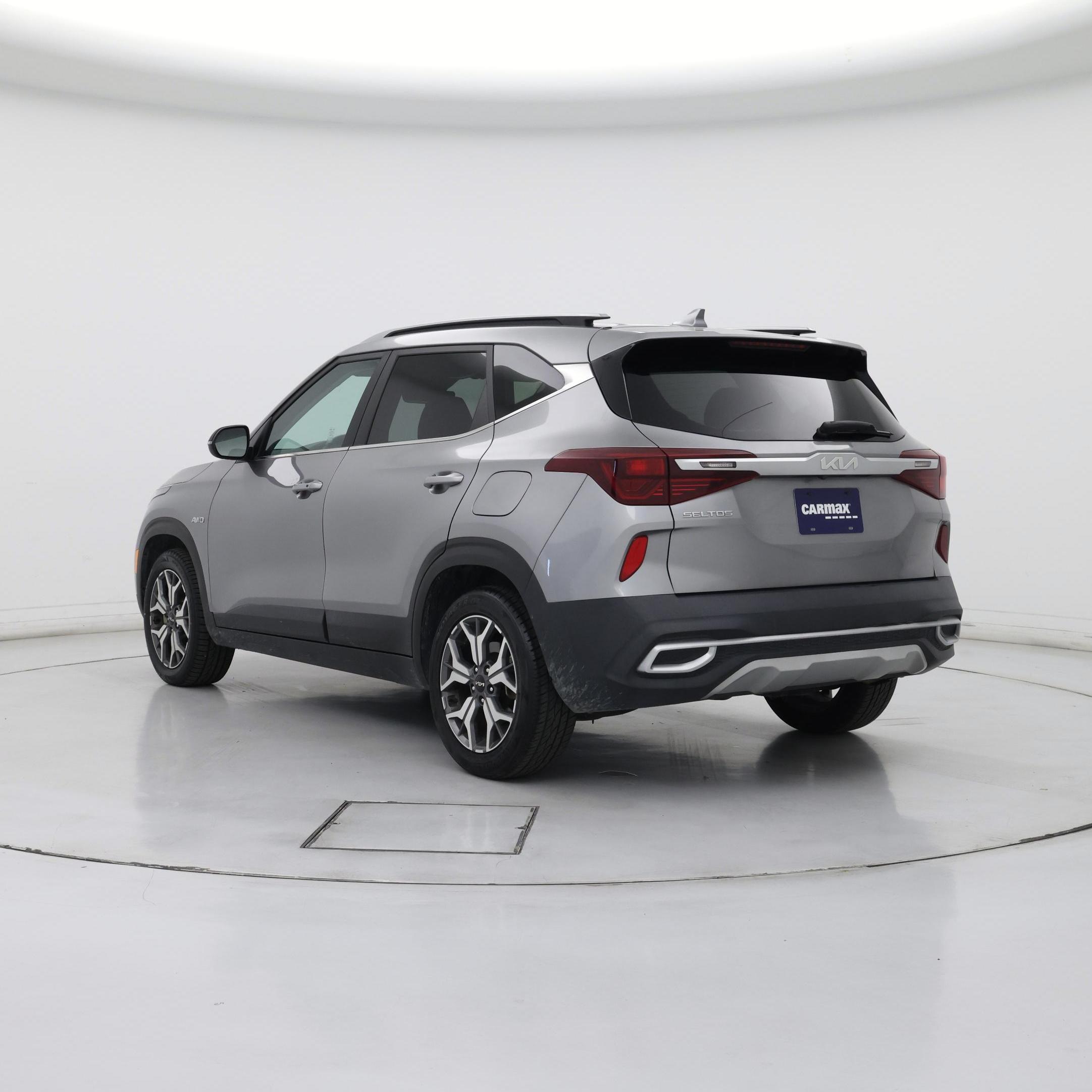 Thumbnail: 2022 Kia Seltos - 2