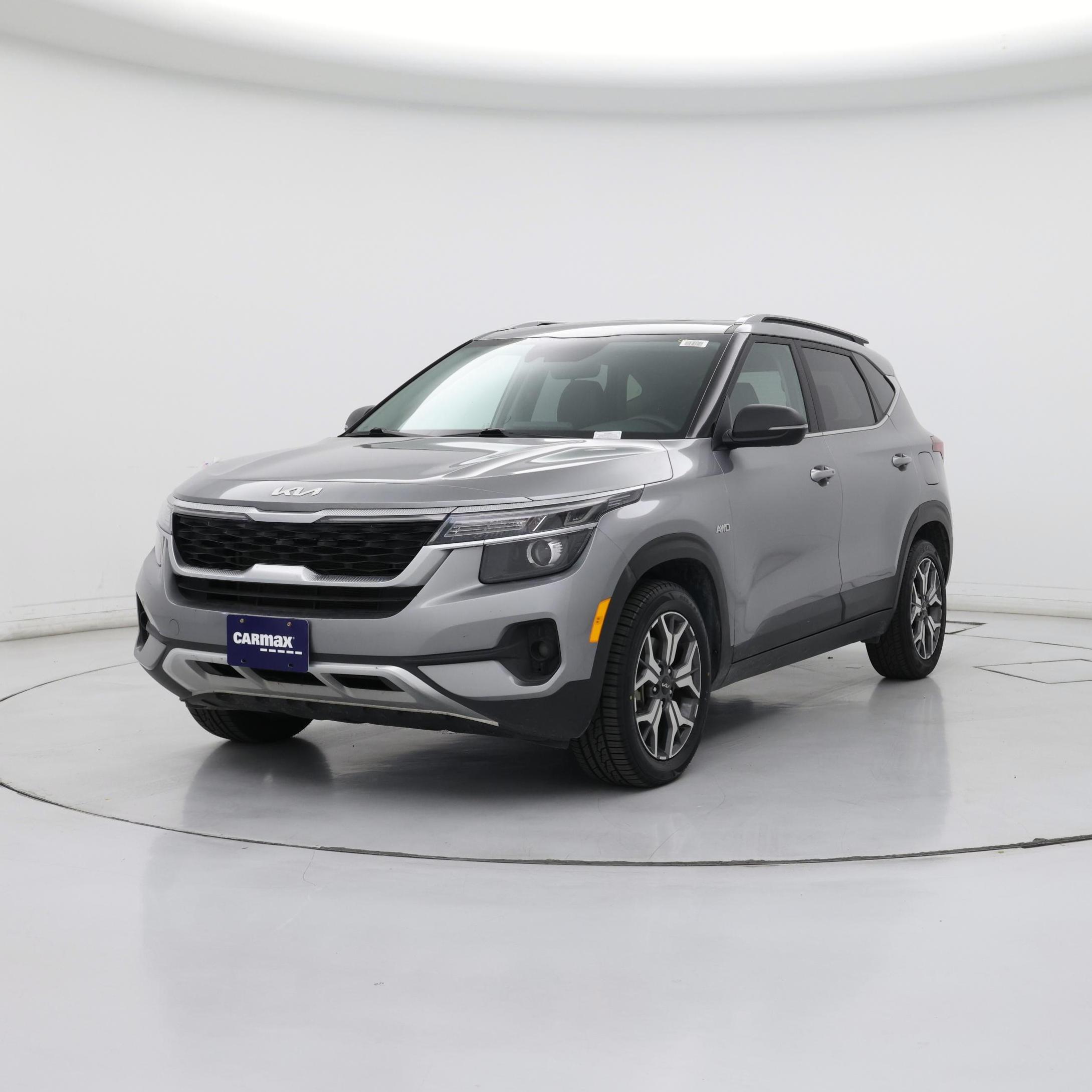 Thumbnail: 2022 Kia Seltos - 4