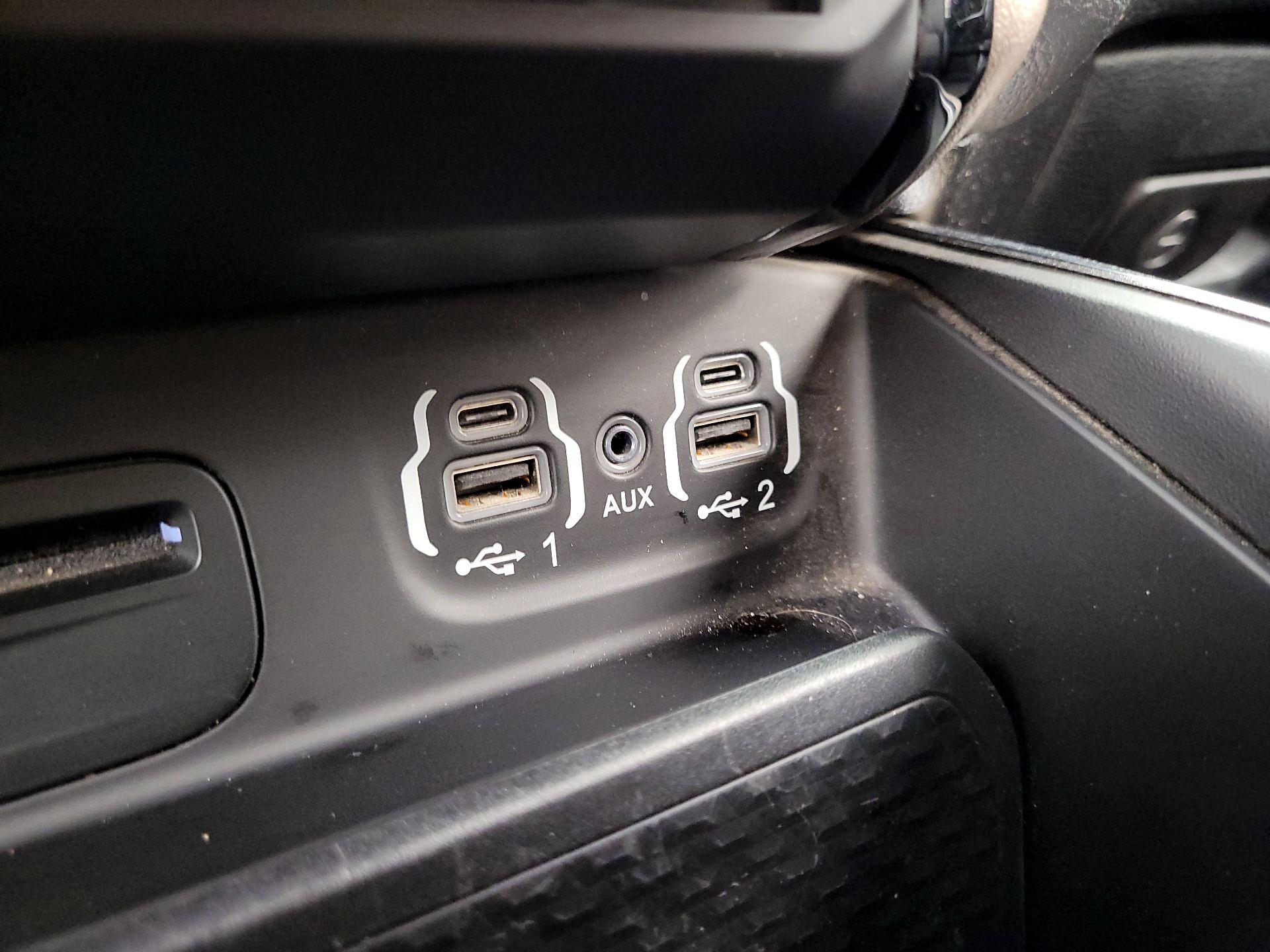 Thumbnail: 2019 RAM 1500 - 19