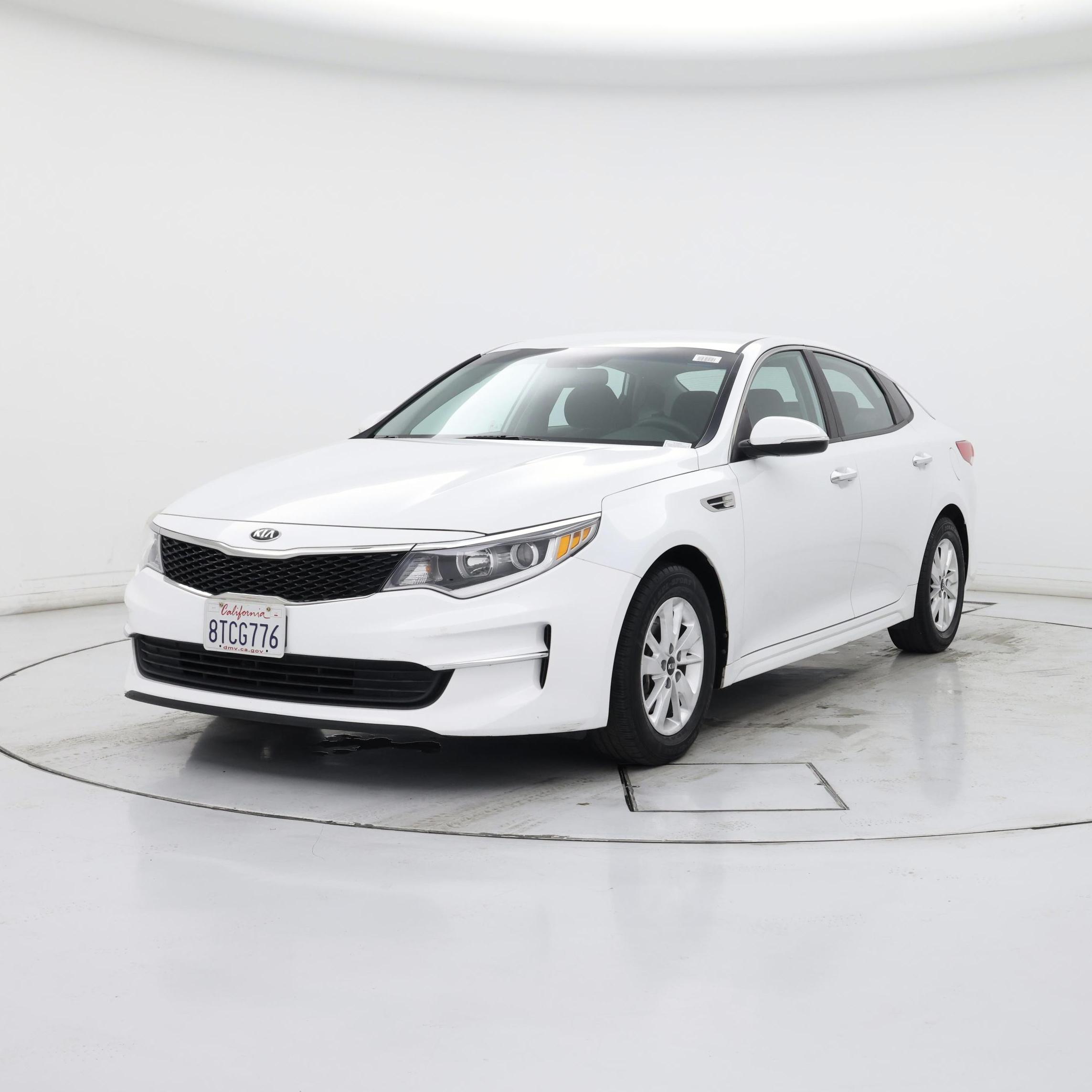 Thumbnail: 2018 Kia Optima - 4