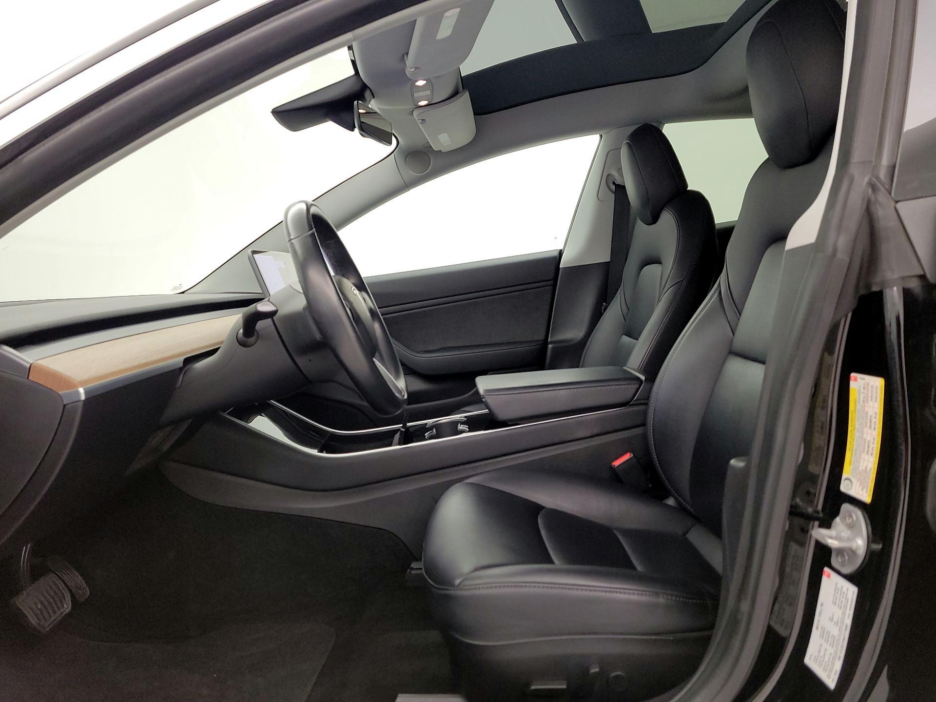 Thumbnail: 2018 Tesla Model 3 - 18