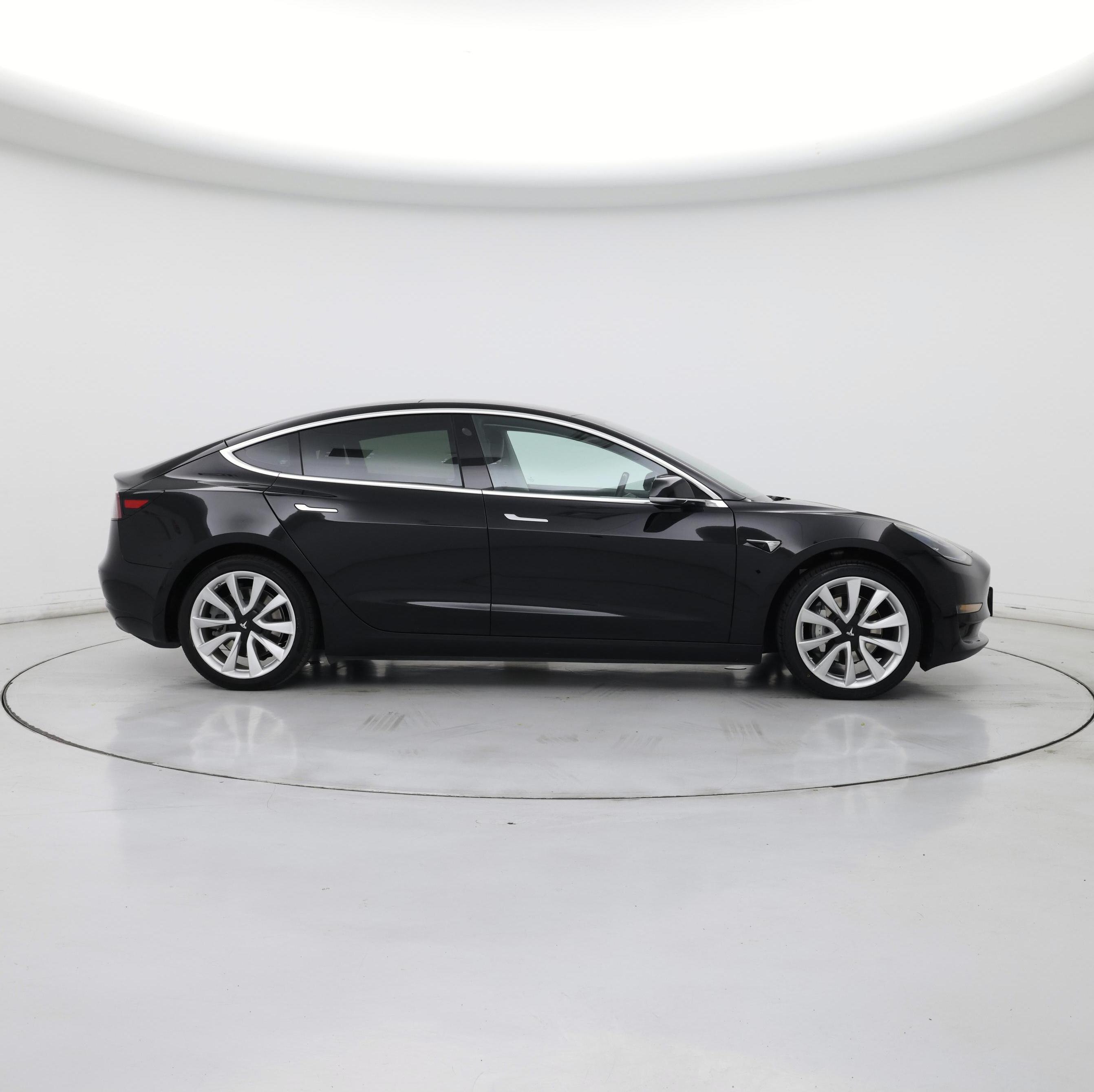 Thumbnail: 2018 Tesla Model 3 - 7