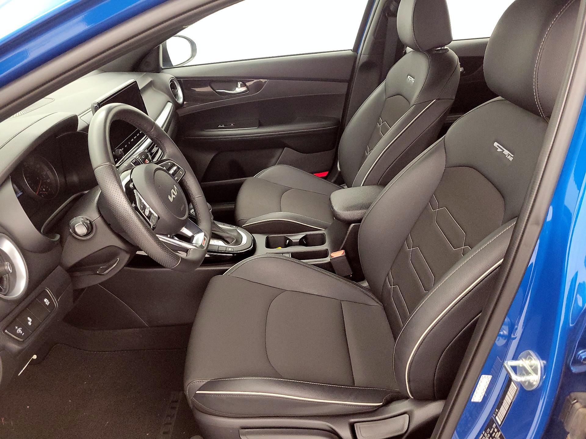 Thumbnail: 2024 Kia Forte - 11