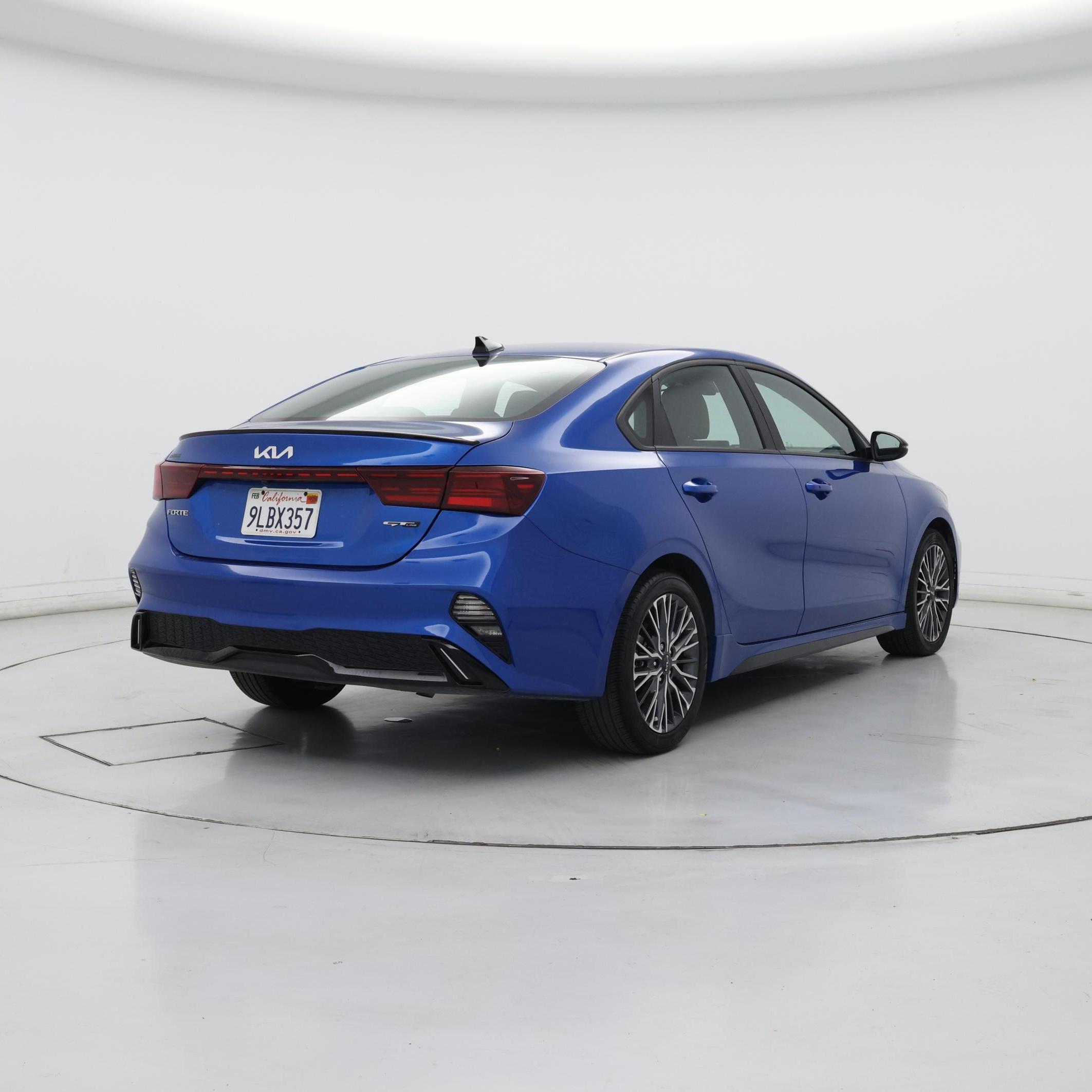Thumbnail: 2024 Kia Forte - 8