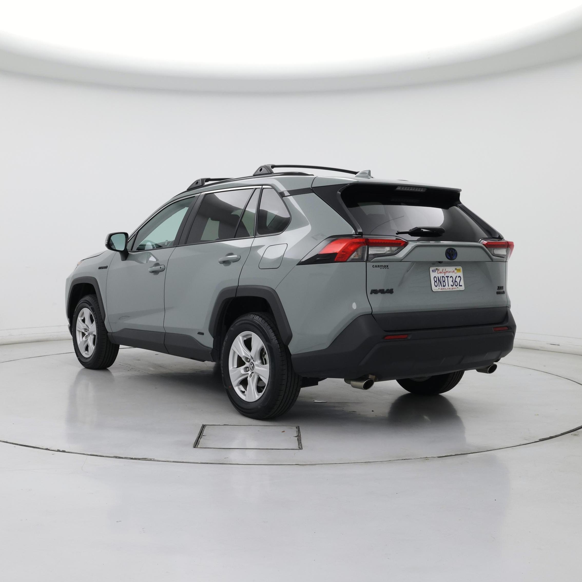 Thumbnail: 2020 Toyota RAV4 - 2