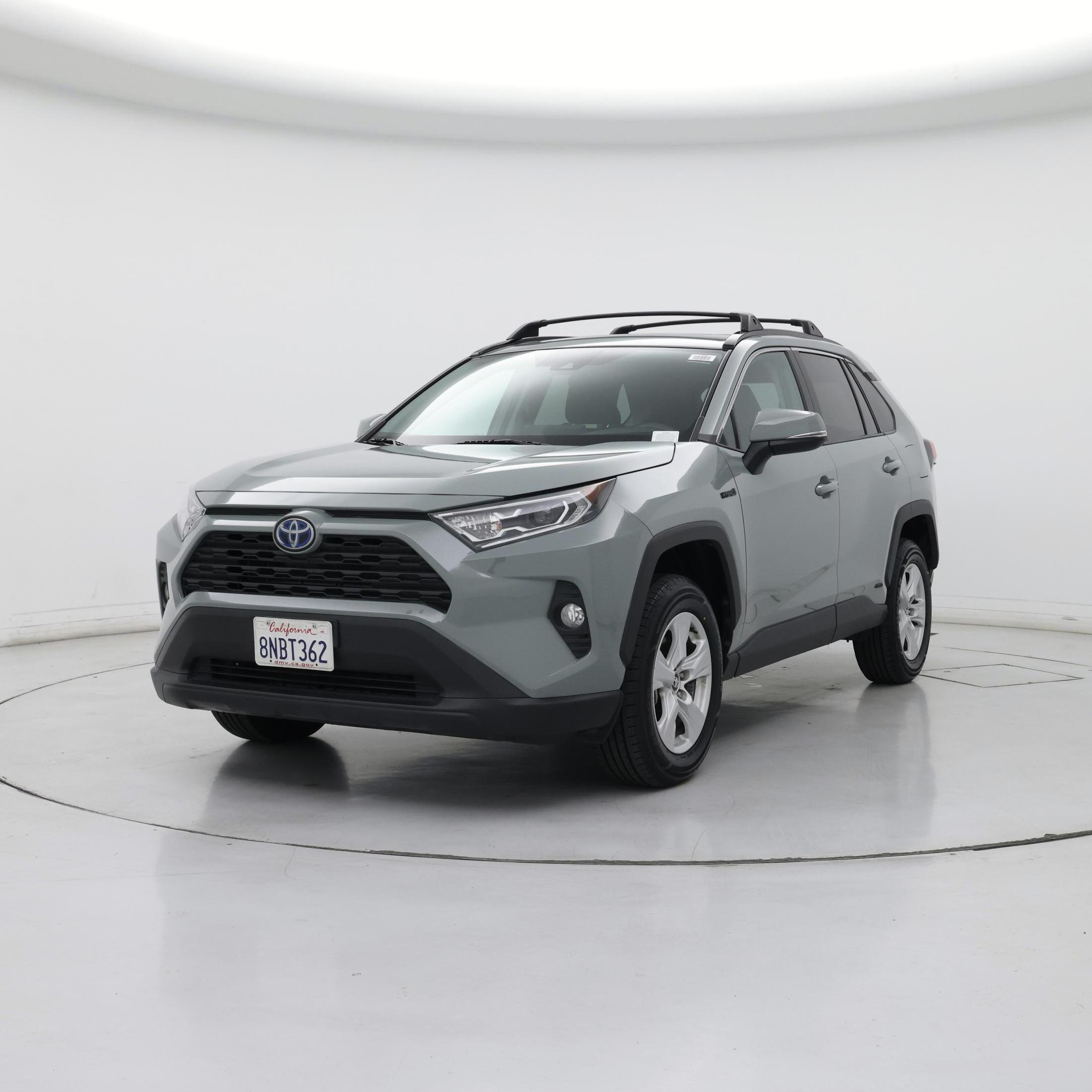 Thumbnail: 2020 Toyota RAV4 - 4