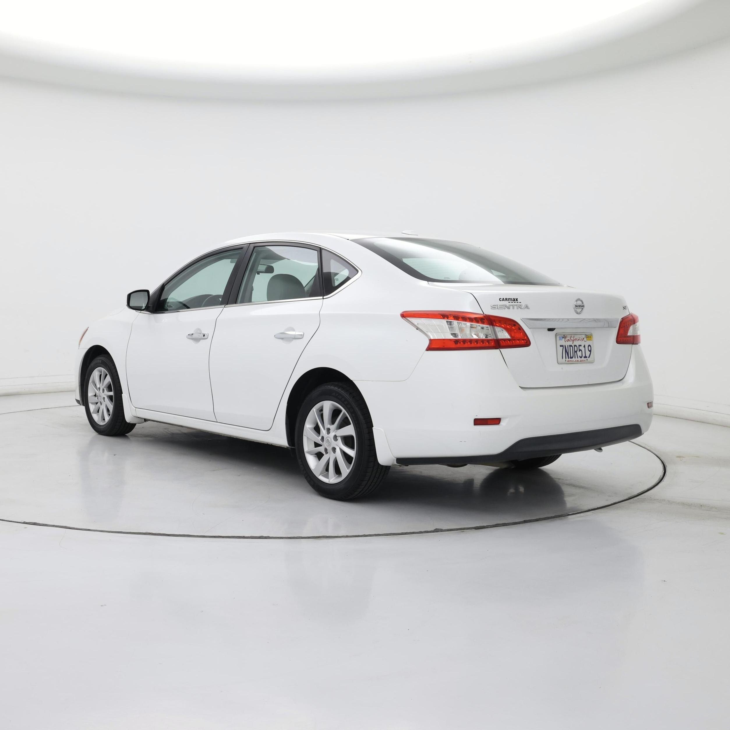 Thumbnail: 2015 Nissan Sentra - 2