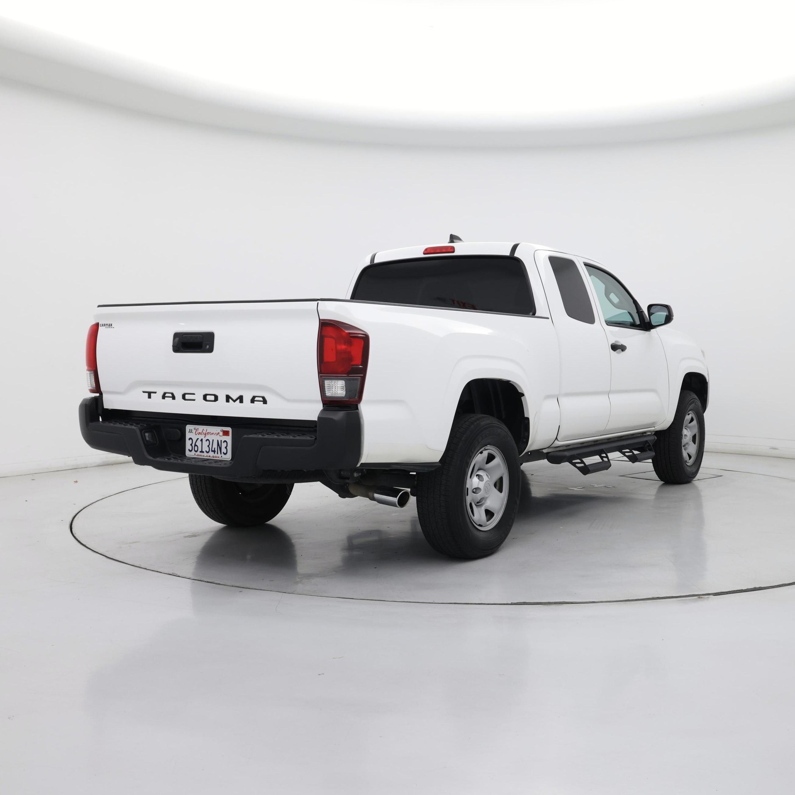 Thumbnail: 2022 Toyota Tacoma - 8