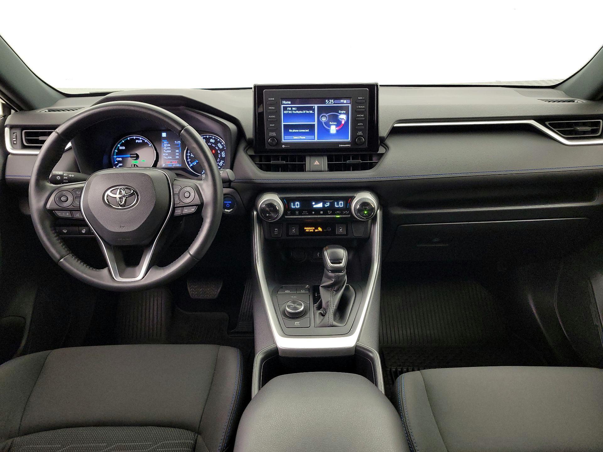 Thumbnail: 2022 Toyota RAV4 - 9