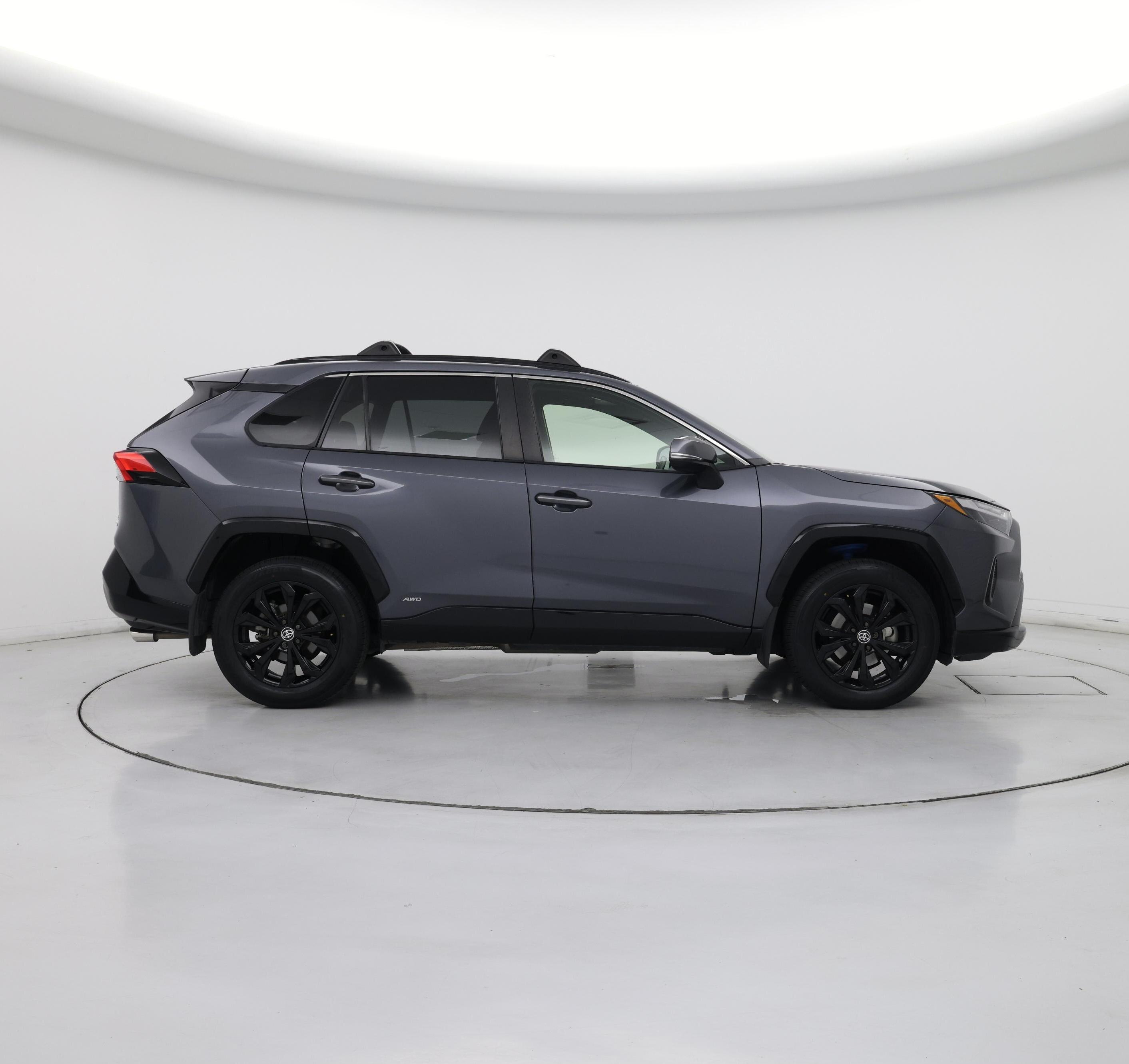 Thumbnail: 2022 Toyota RAV4 - 7
