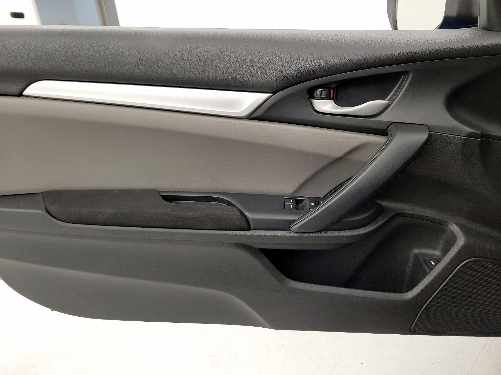 Thumbnail: 2018 Honda Civic - 12