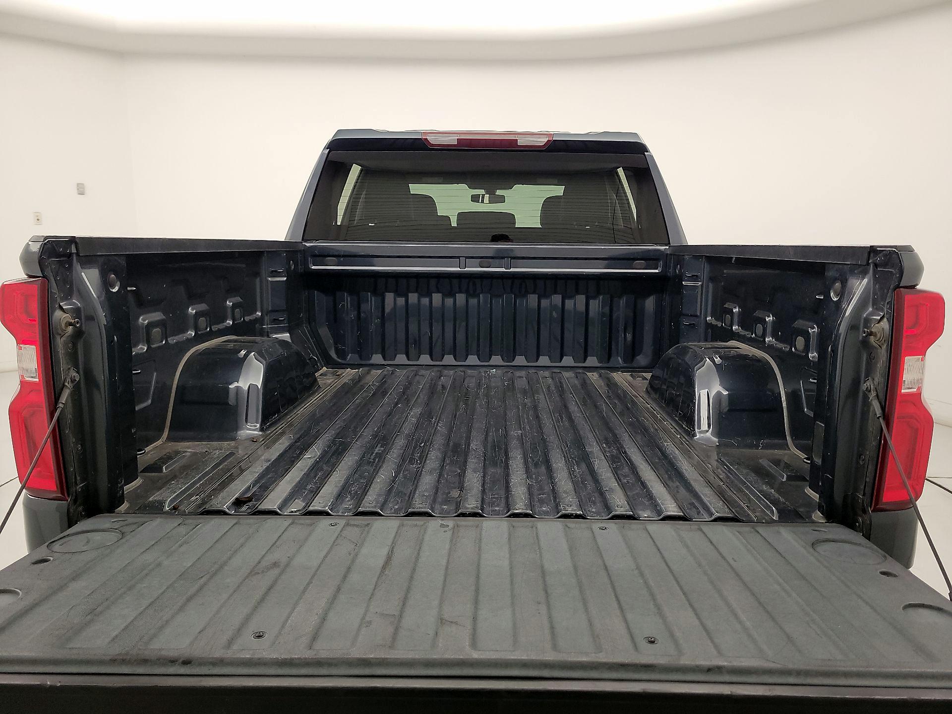Thumbnail: 2020 Chevrolet Silverado 1500 - 20