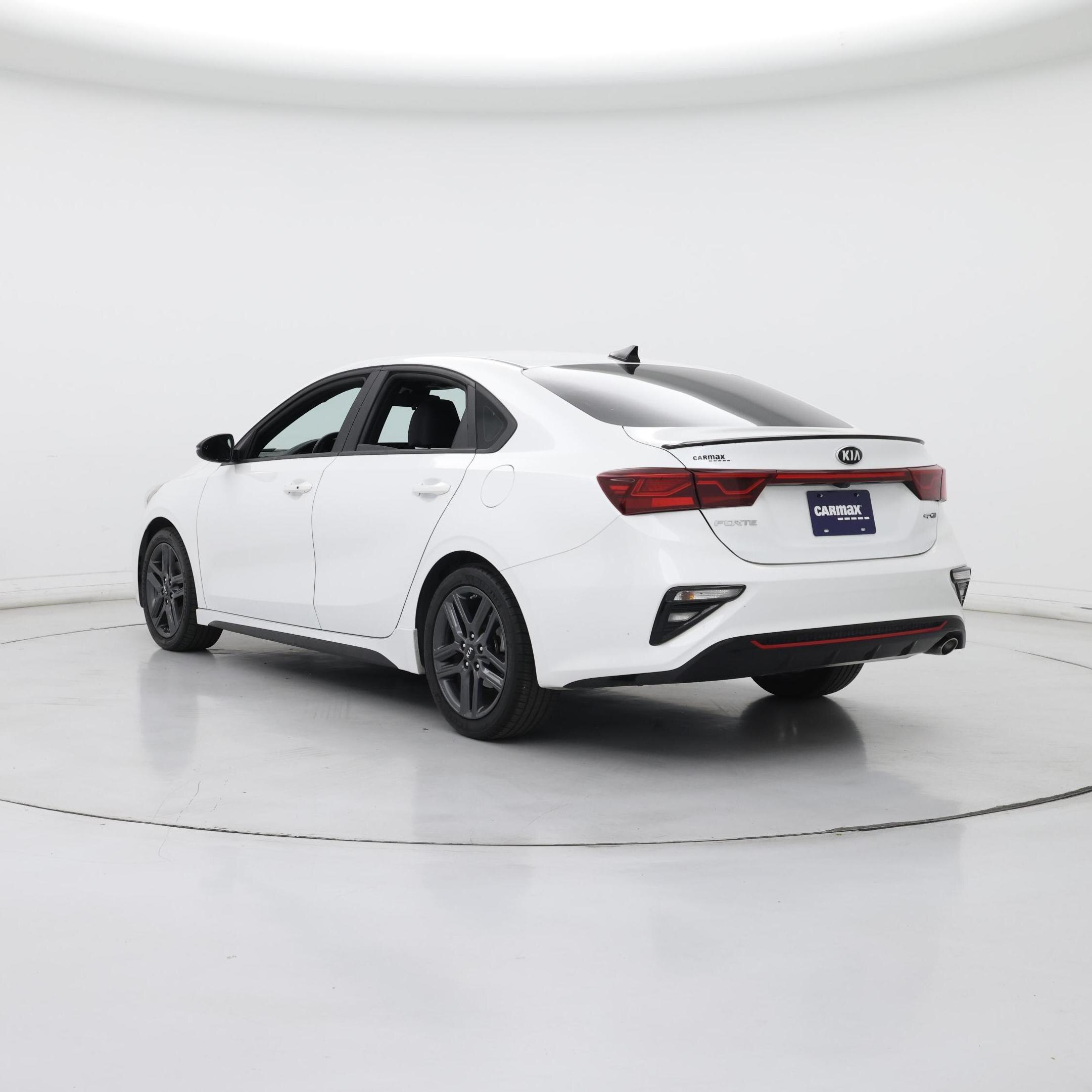 Thumbnail: 2021 Kia Forte - 2
