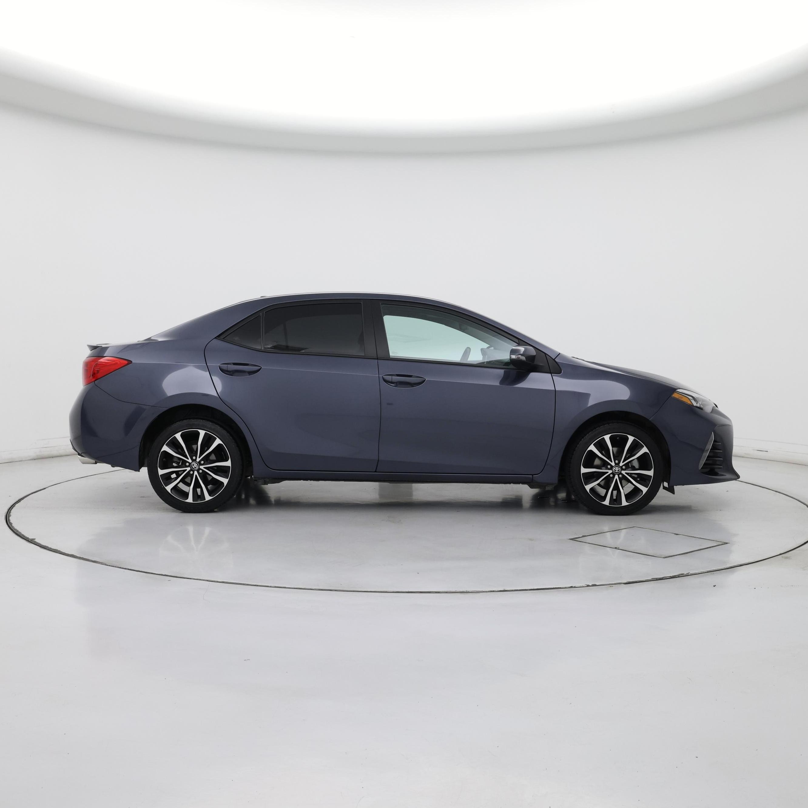 Thumbnail: 2017 Toyota Corolla - 7