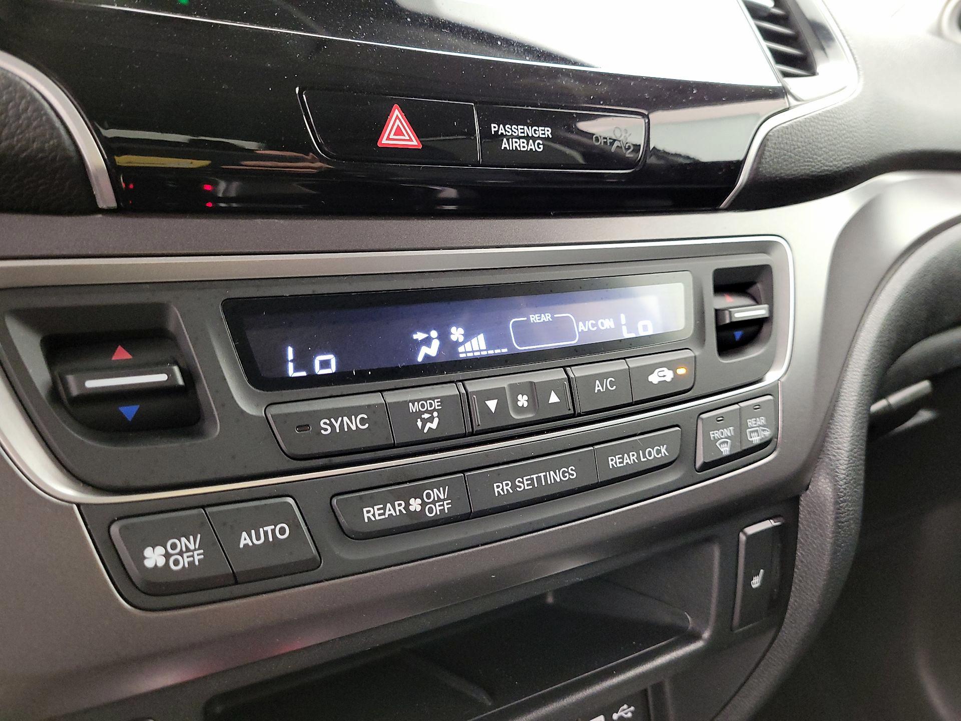 Thumbnail: 2021 Honda Pilot - 16