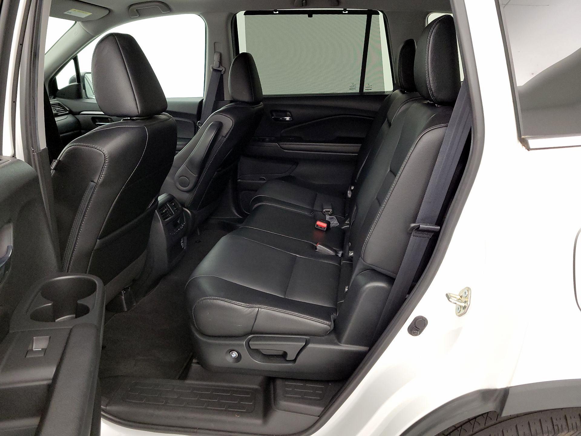 Thumbnail: 2021 Honda Pilot - 18