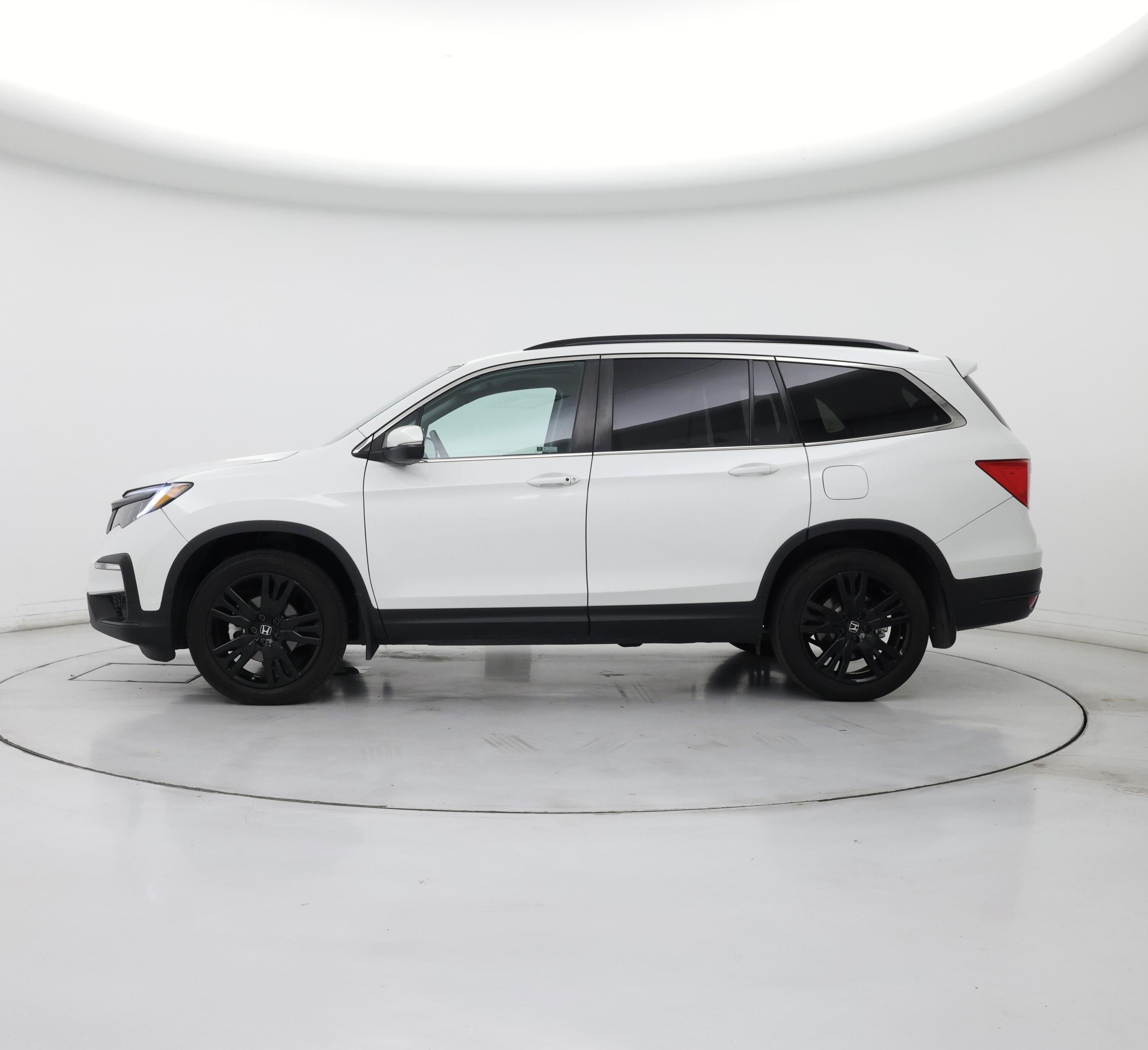 Thumbnail: 2021 Honda Pilot - 3