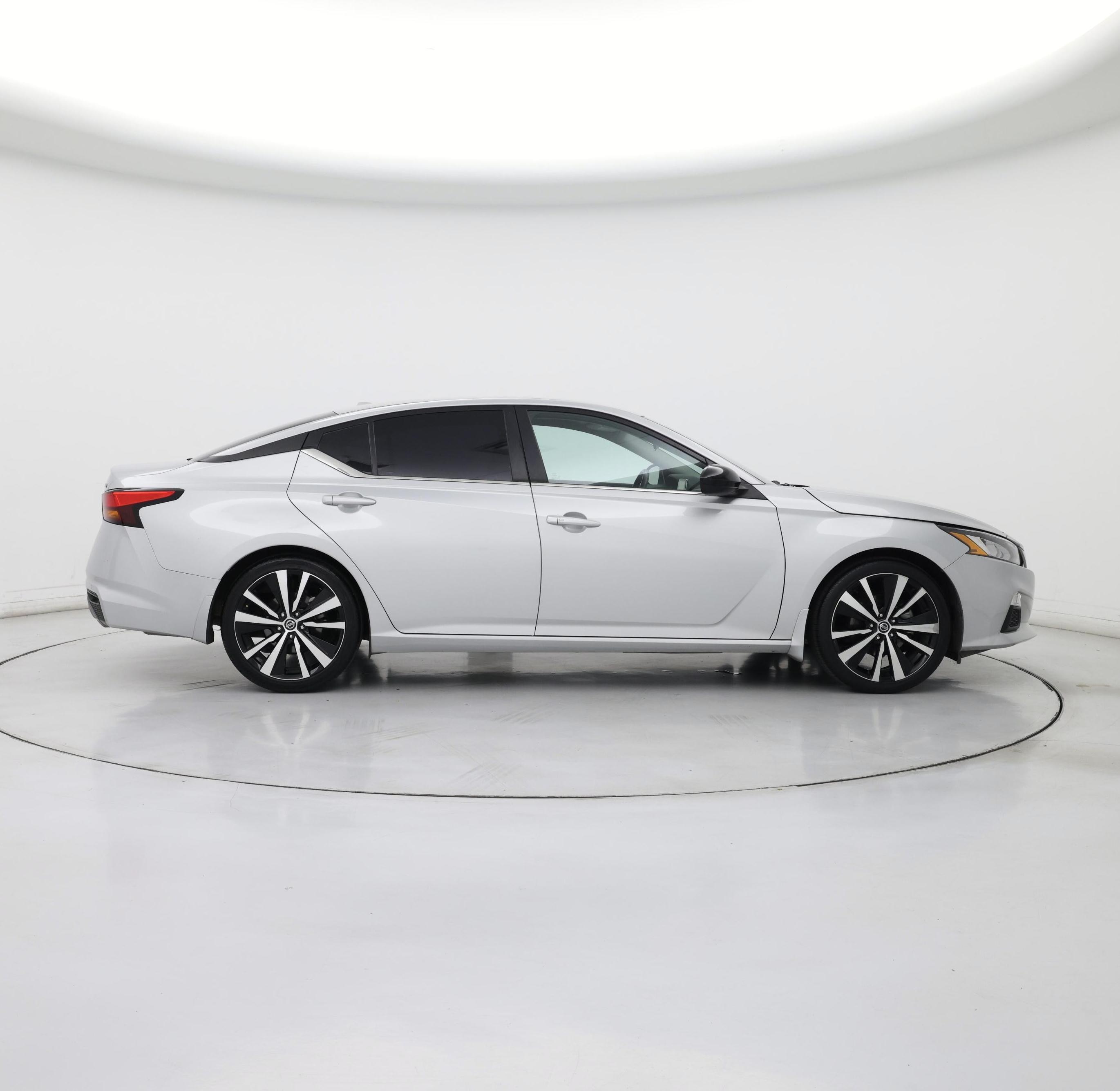 Thumbnail: 2022 Nissan Altima - 7