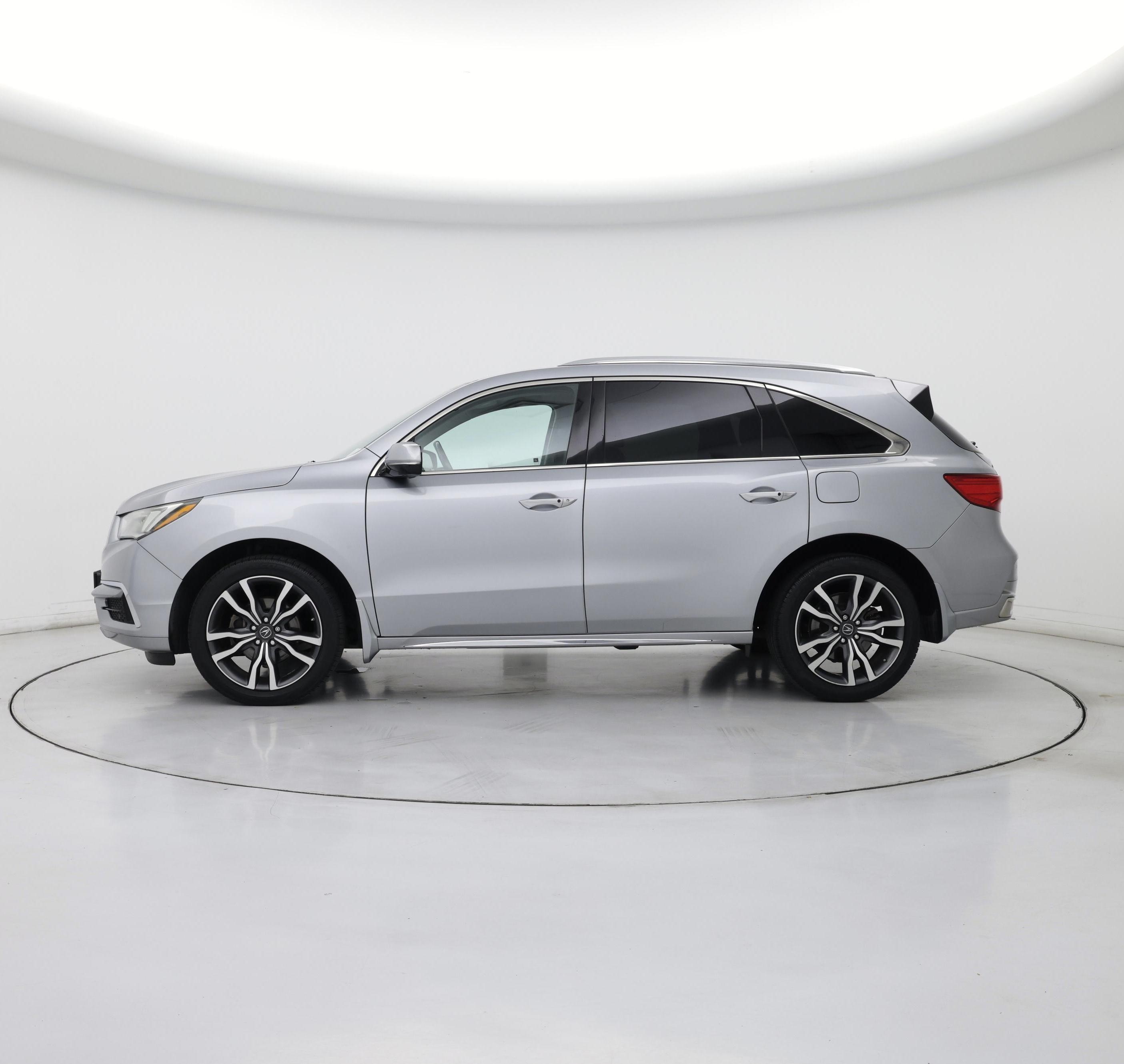 Thumbnail: 2019 Acura MDX - 3