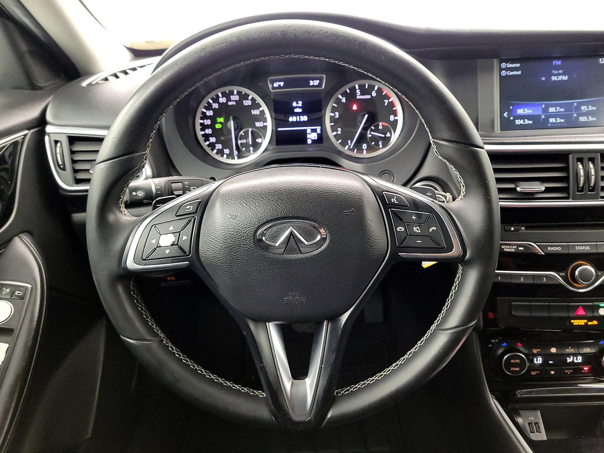 Thumbnail: 2019 INFINITI QX30 - 10