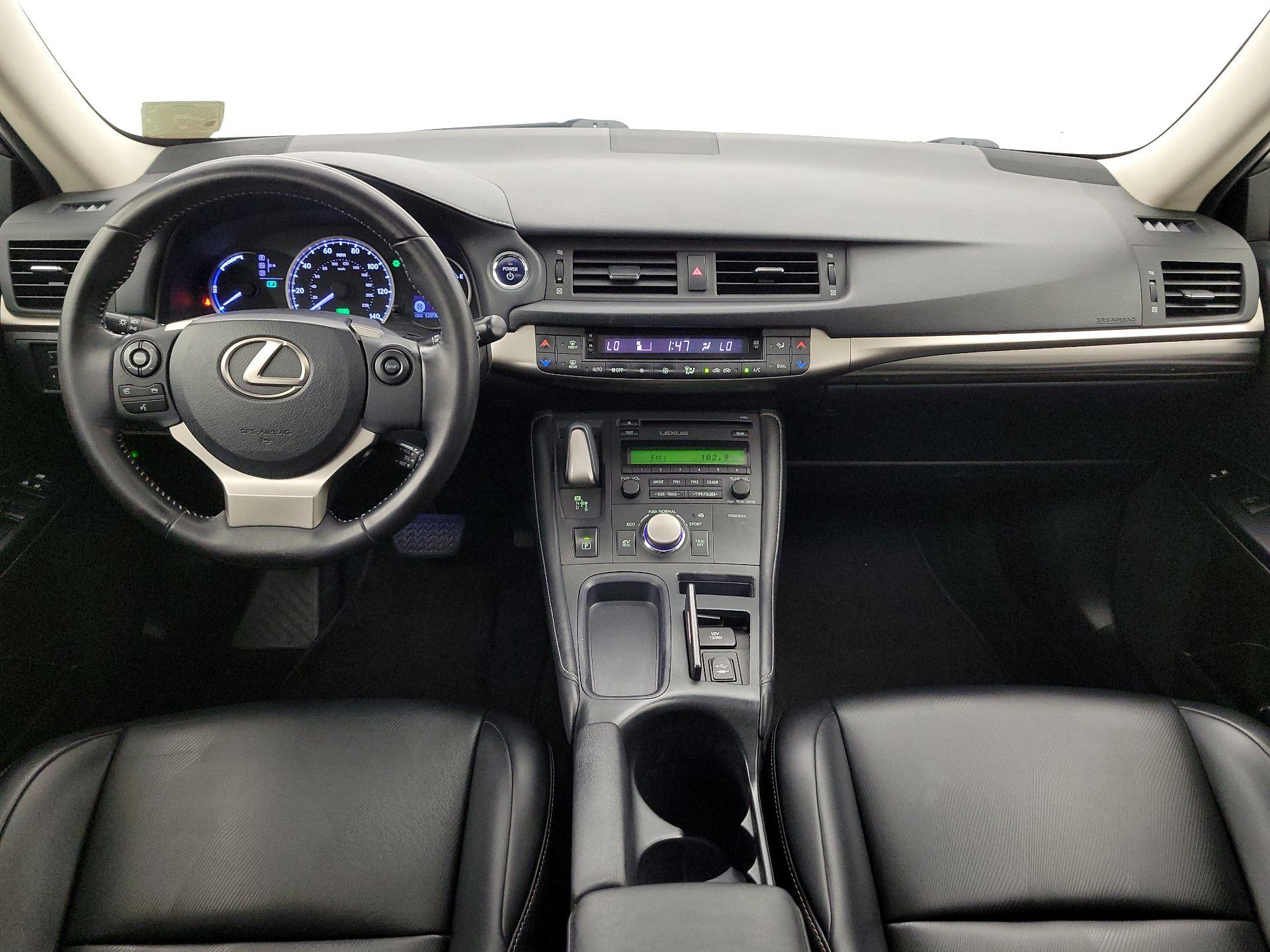 Thumbnail: 2015 Lexus CT - 9