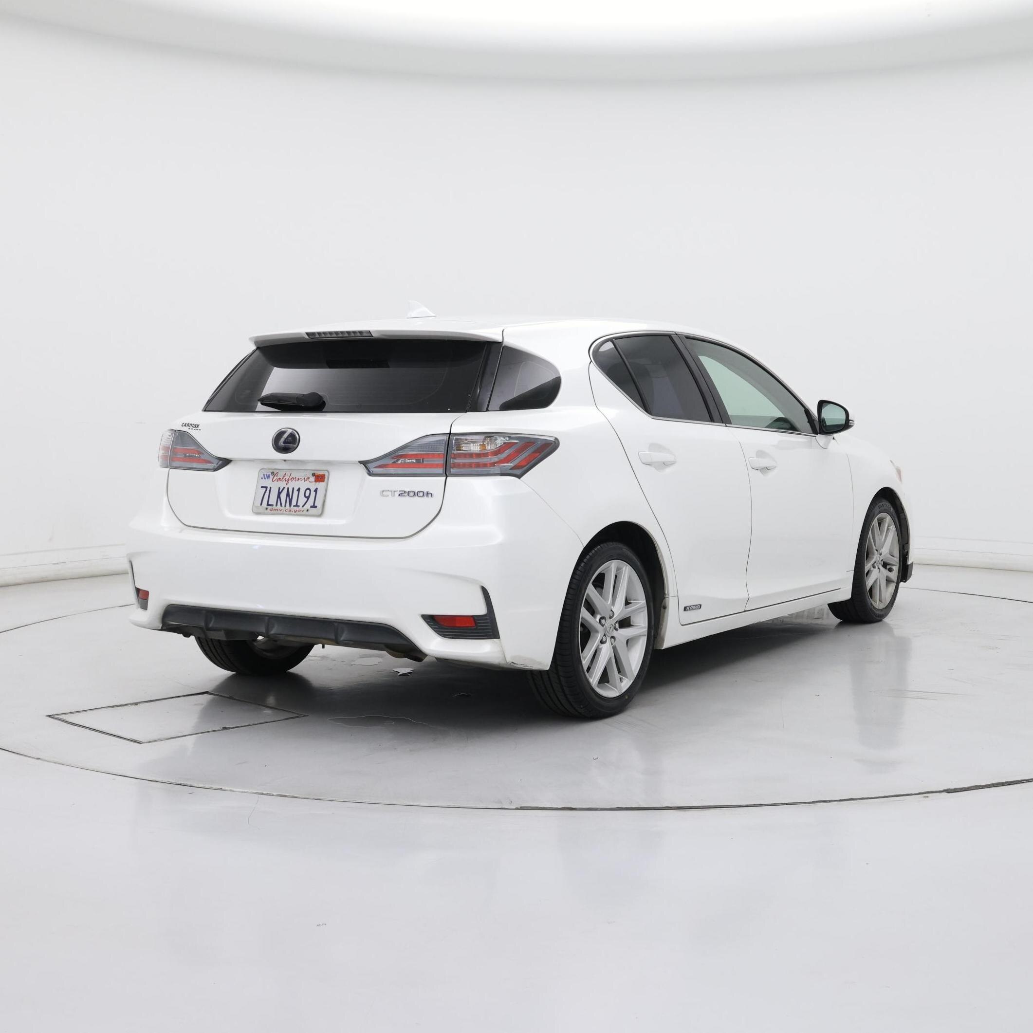 Thumbnail: 2015 Lexus CT - 8