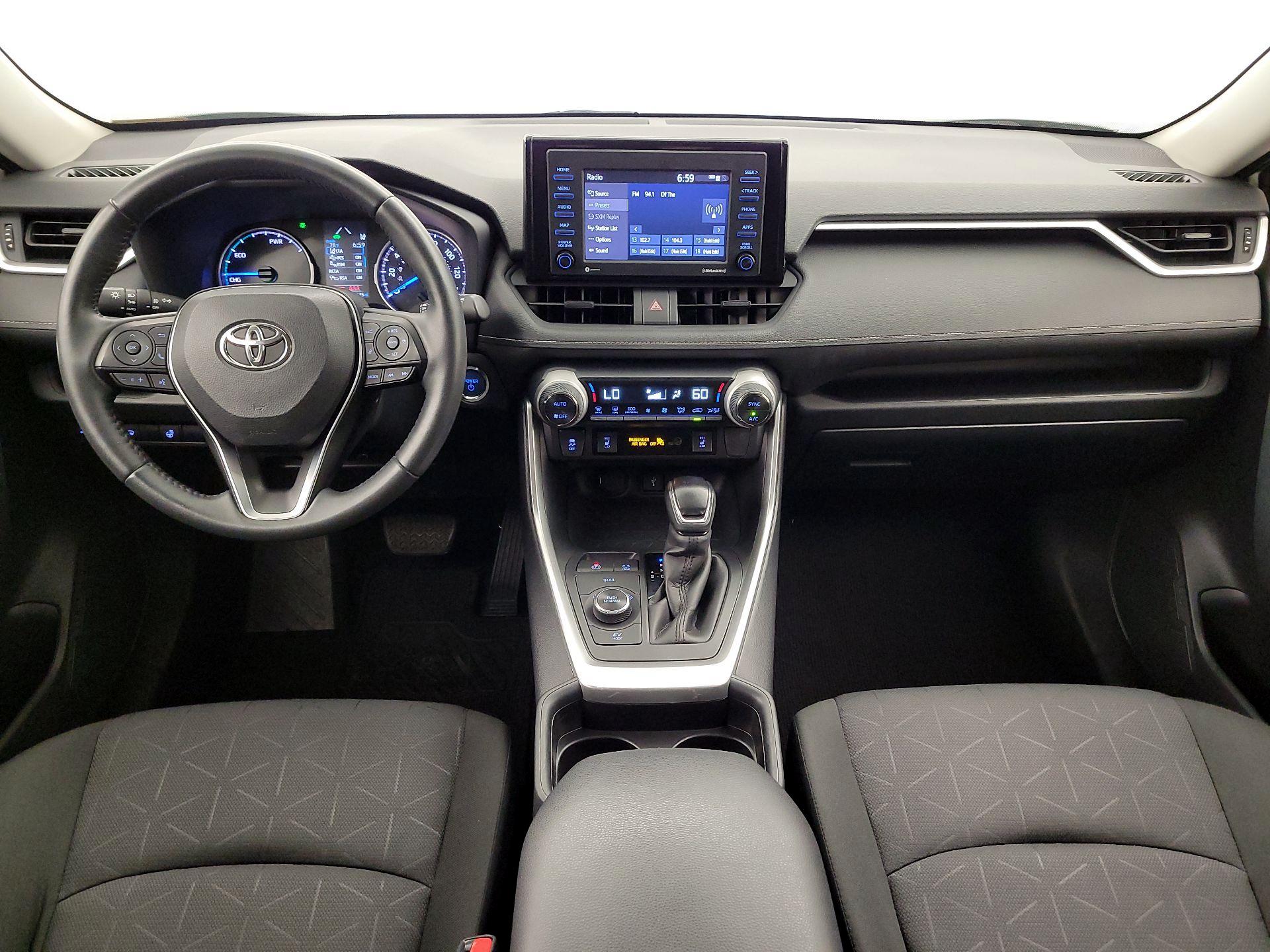 Thumbnail: 2021 Toyota RAV4 - 9
