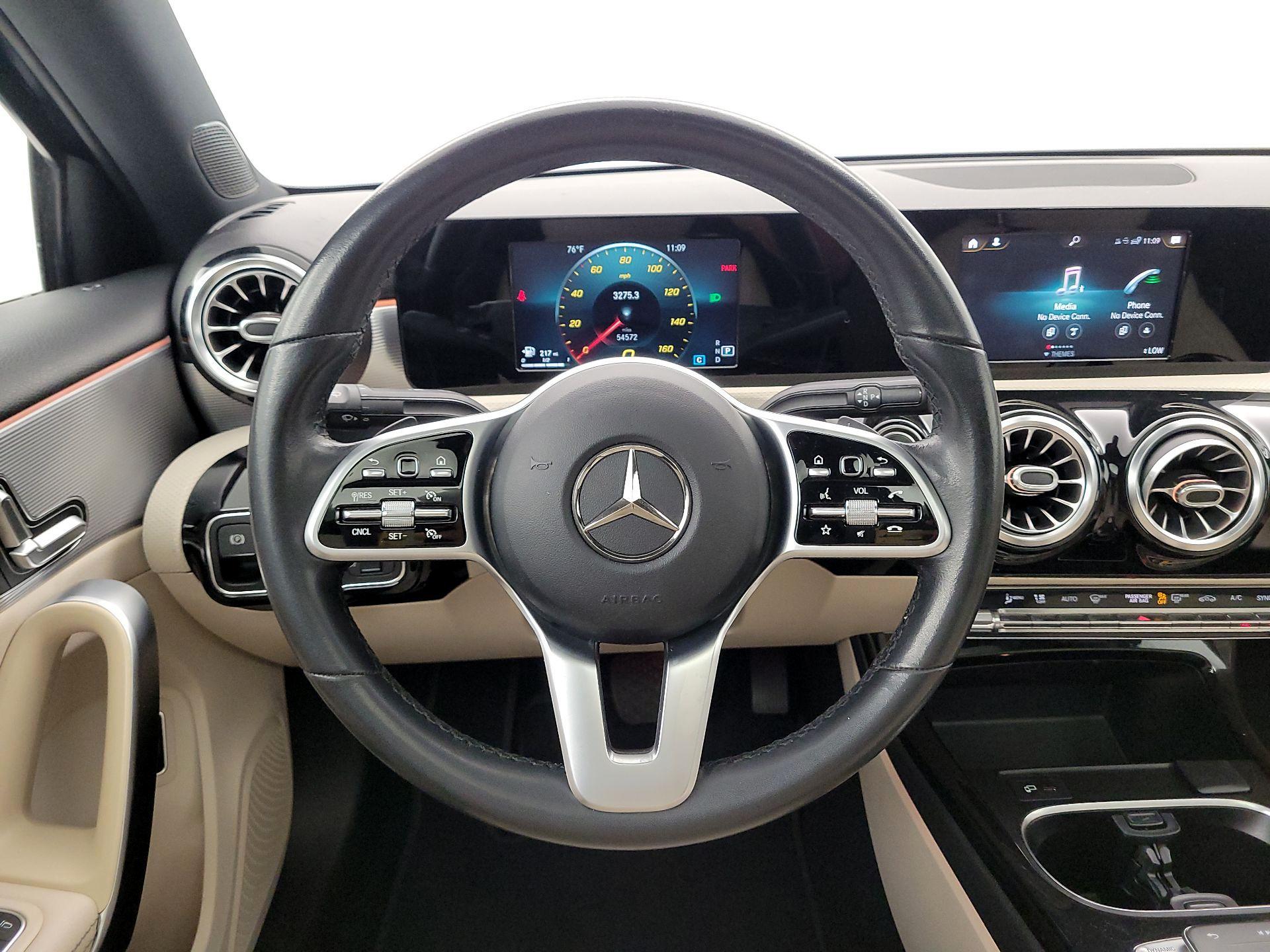 Thumbnail: 2019 Mercedes-Benz A-Class - 10