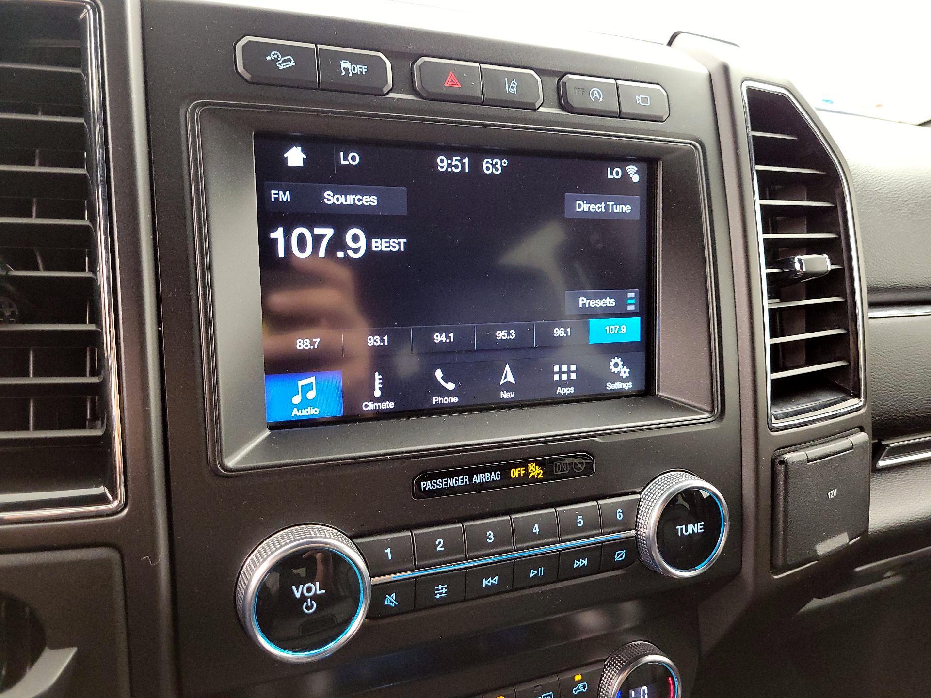 Thumbnail: 2019 Ford Expedition - 16