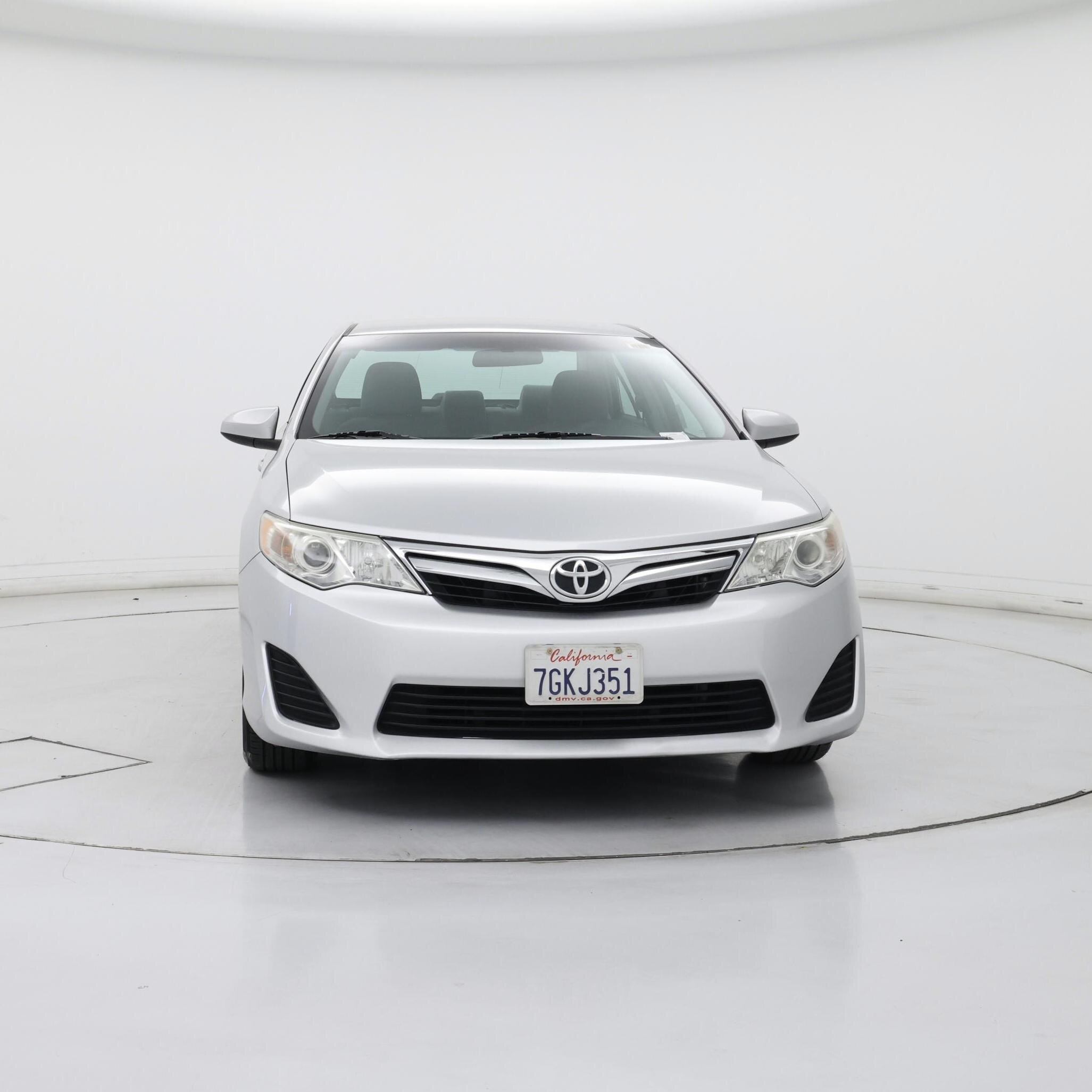 Thumbnail: 2014 Toyota Camry - 5