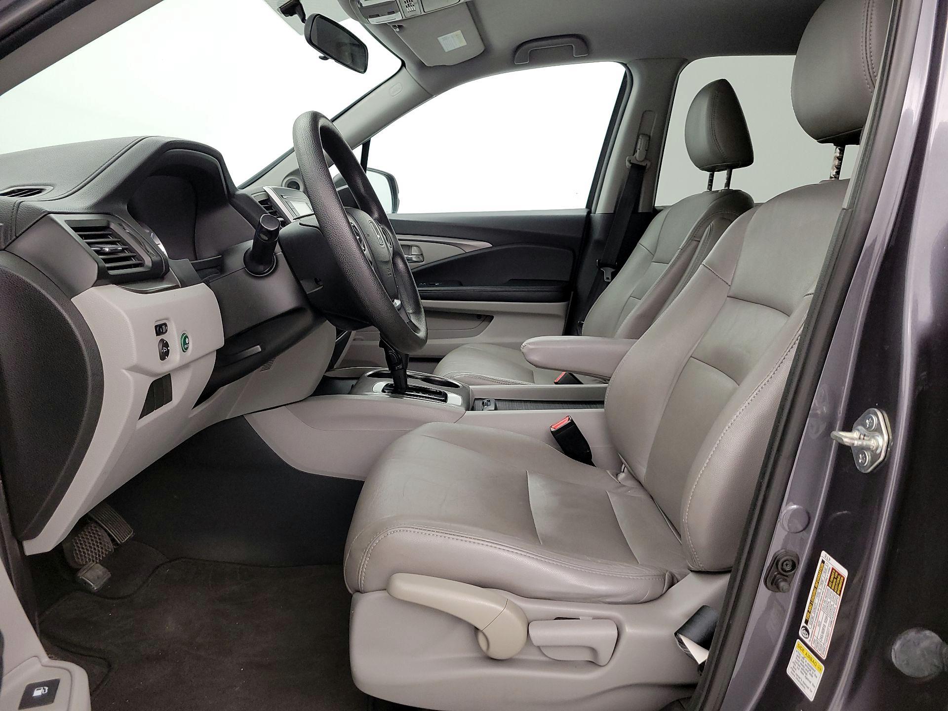 Thumbnail: 2016 Honda Pilot - 11