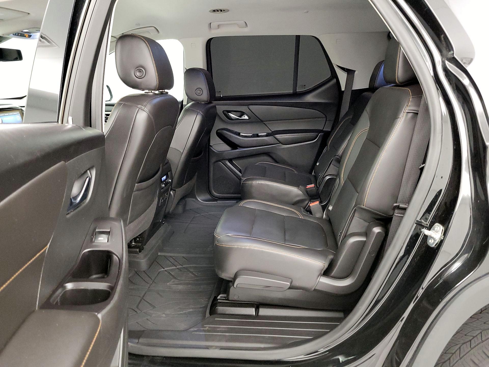 Thumbnail: 2020 Chevrolet Traverse - 18